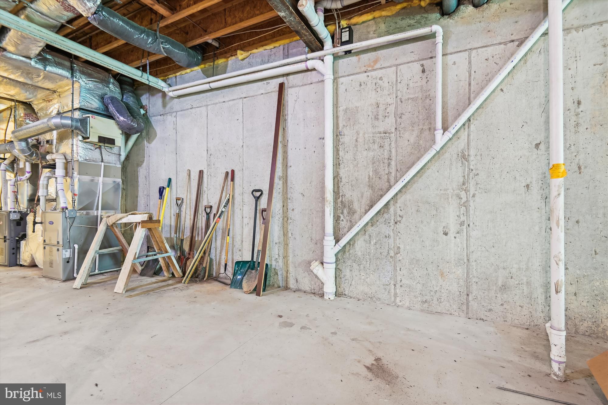 LAURELFORD - Residential