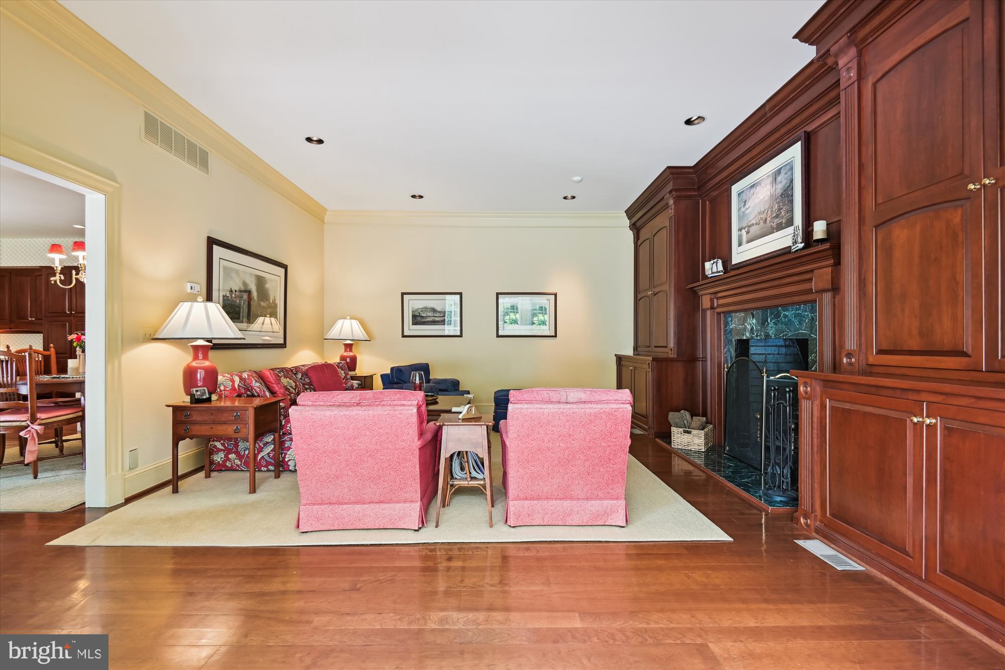 LAURELFORD - Residential