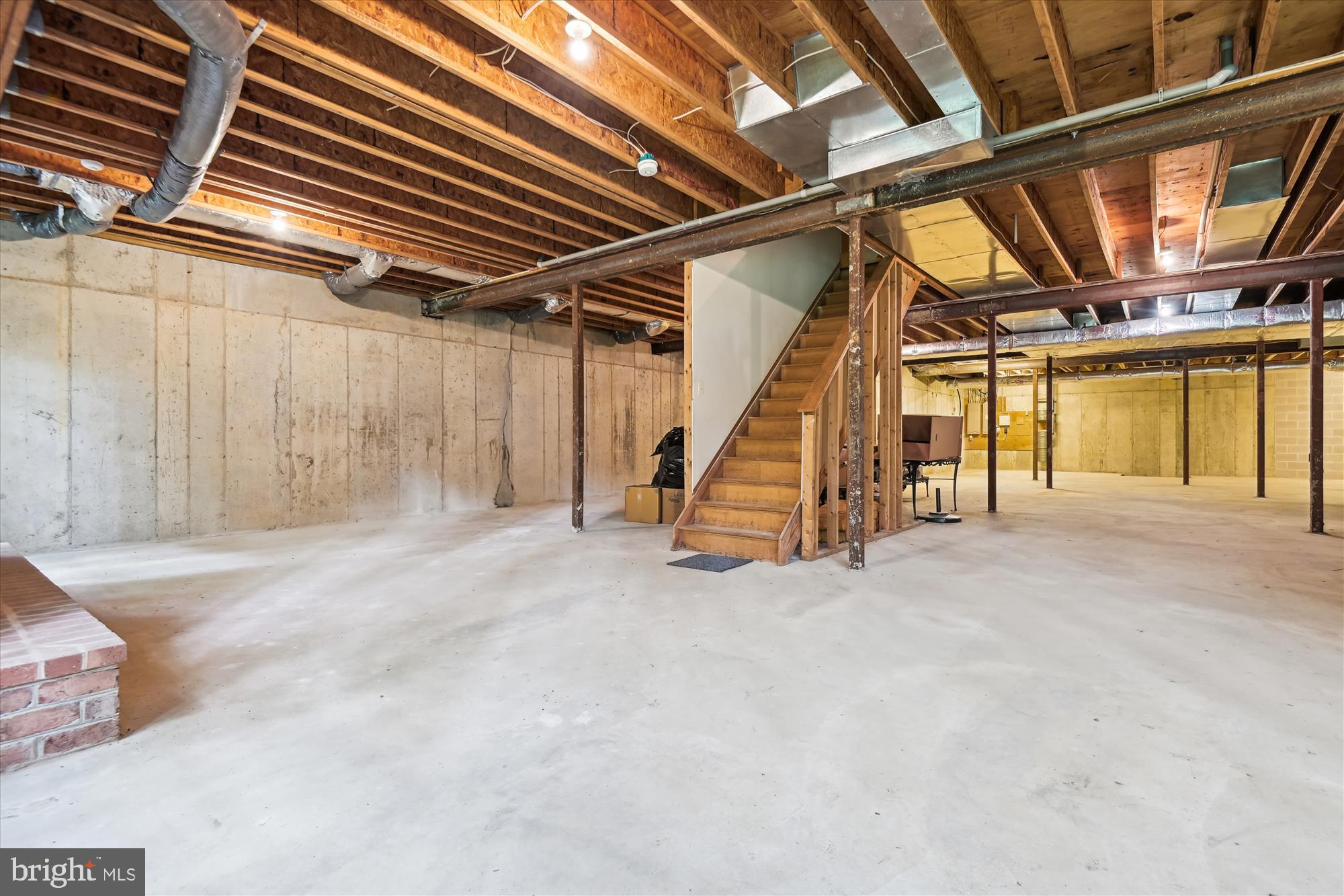 LAURELFORD - Residential