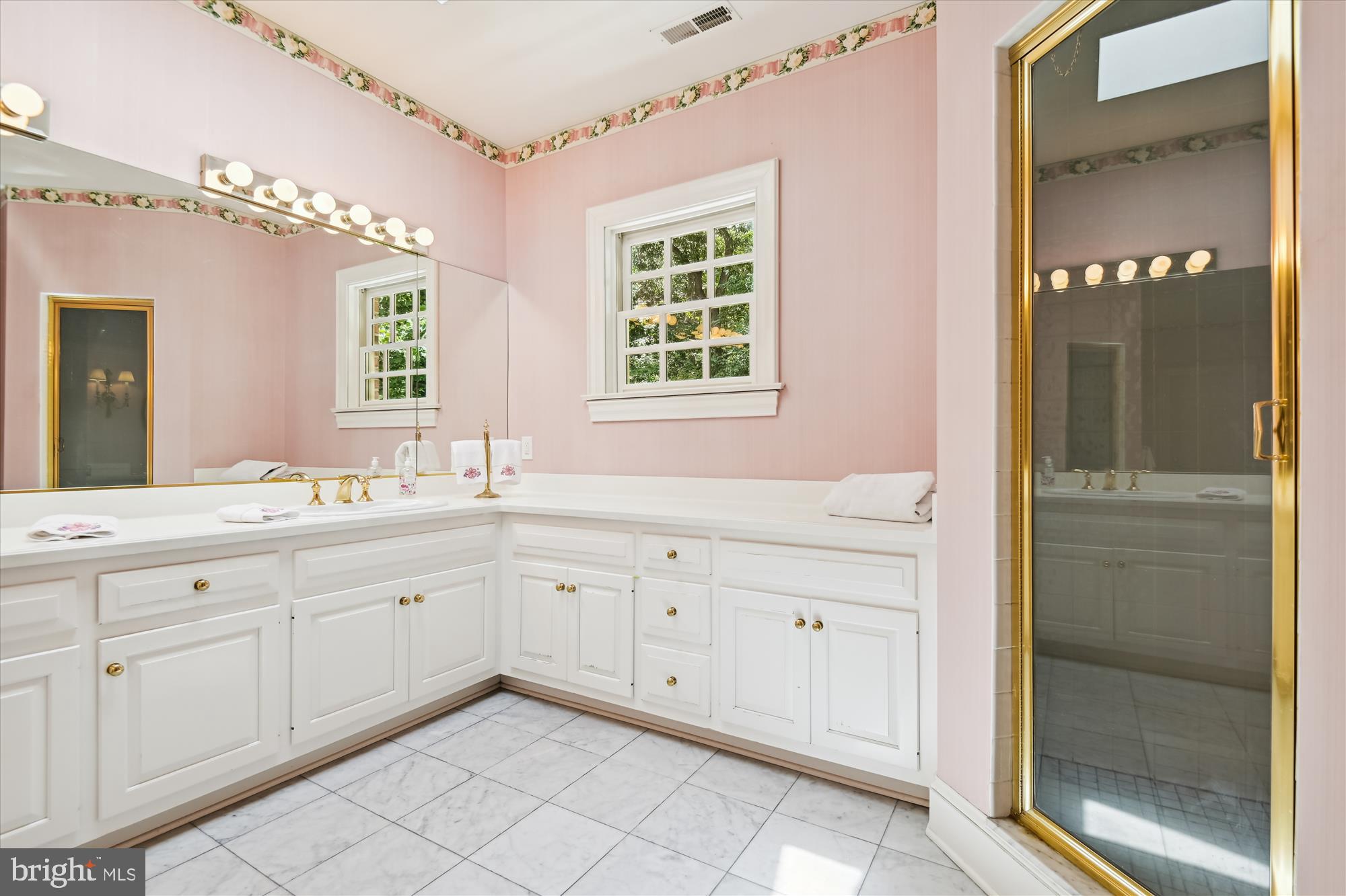 LAURELFORD - Residential