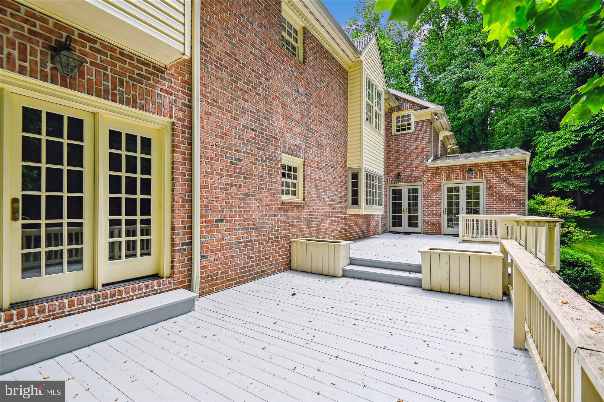 LAURELFORD - Residential