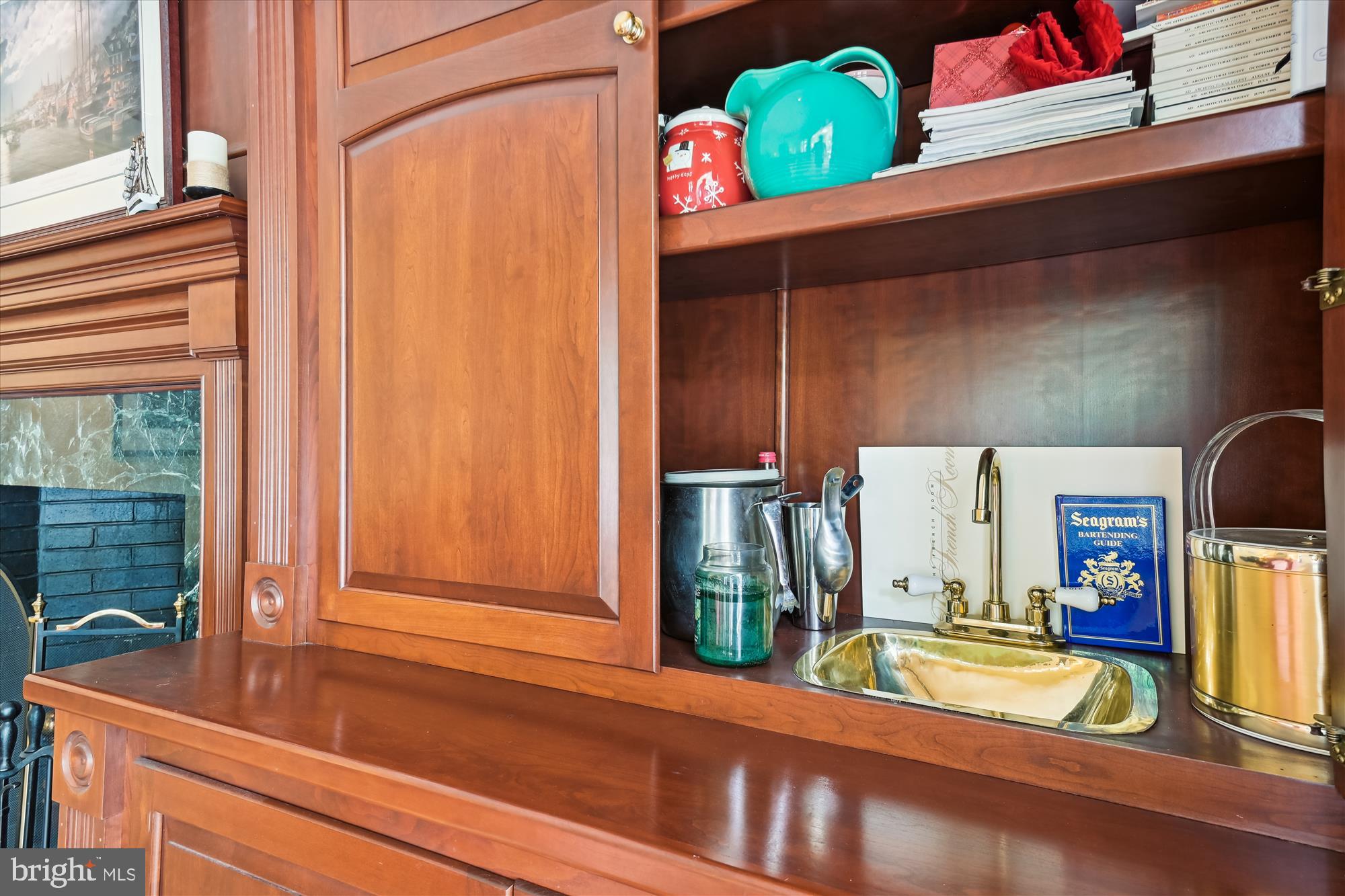 LAURELFORD - Residential