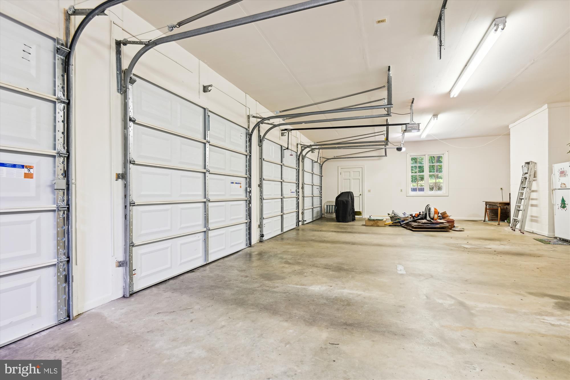 LAURELFORD - Residential