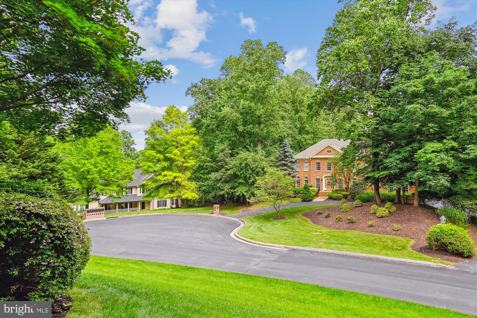 LAURELFORD - Residential