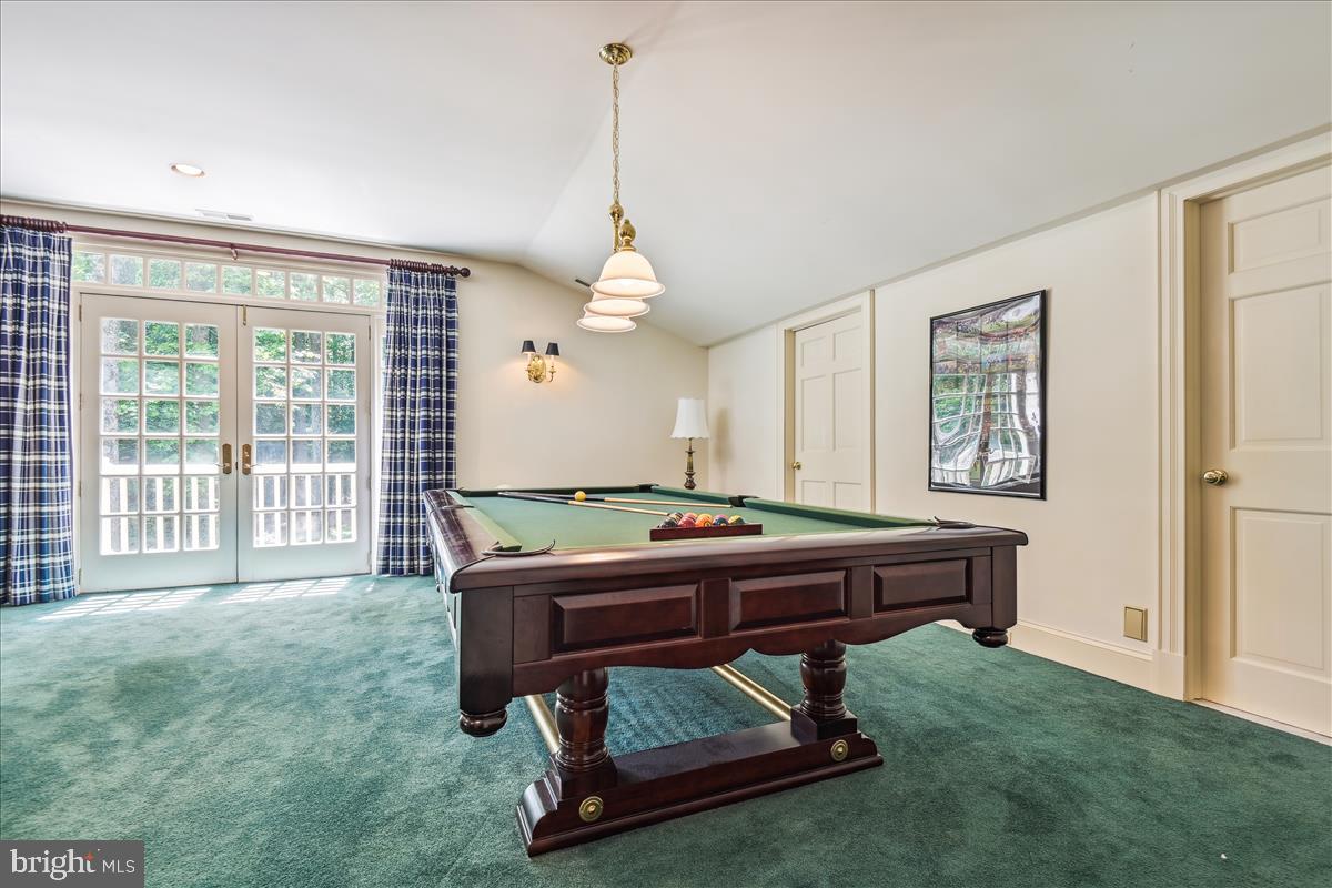 LAURELFORD - Residential