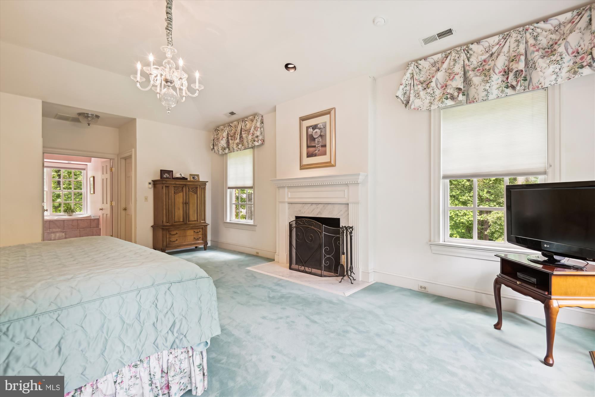 LAURELFORD - Residential