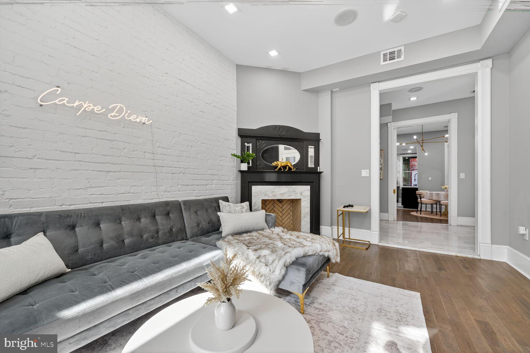 5 NEW YORK AVENUE NW
