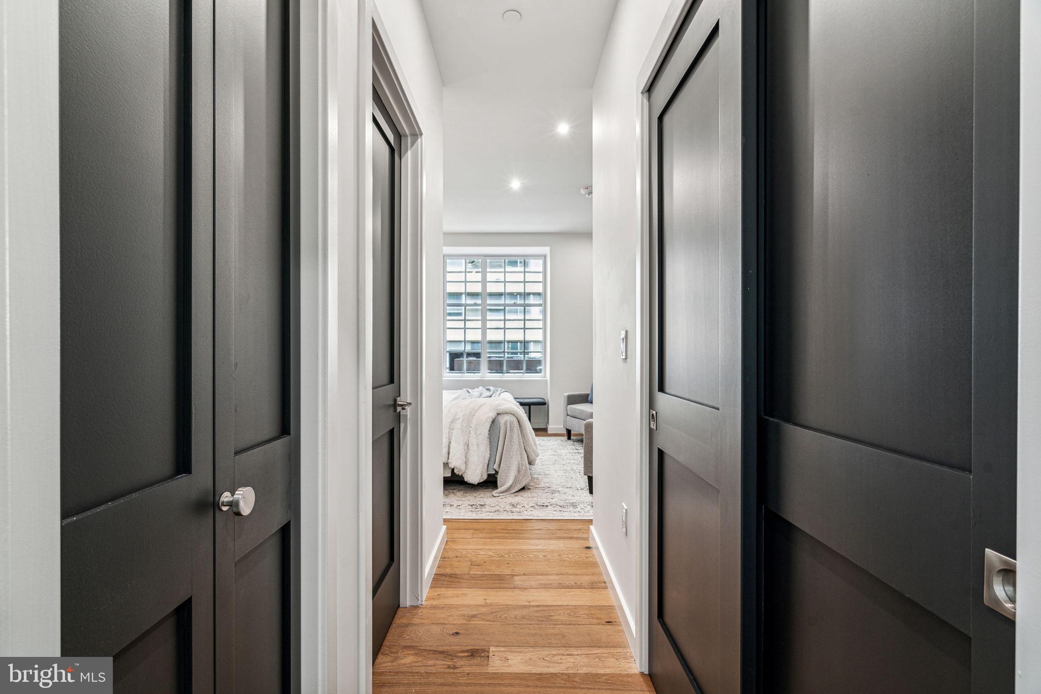 RITTENHOUSE SQUARE - Residential