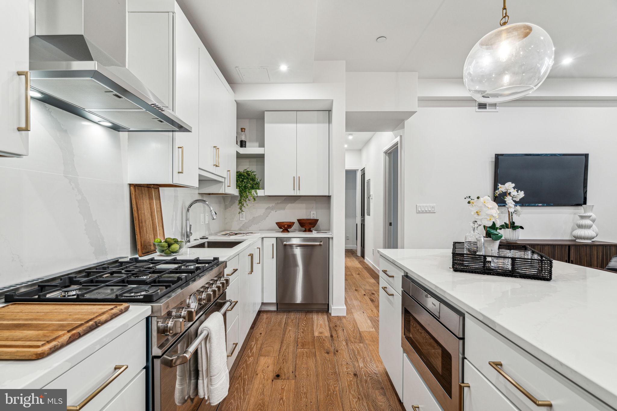 RITTENHOUSE SQUARE - Residential