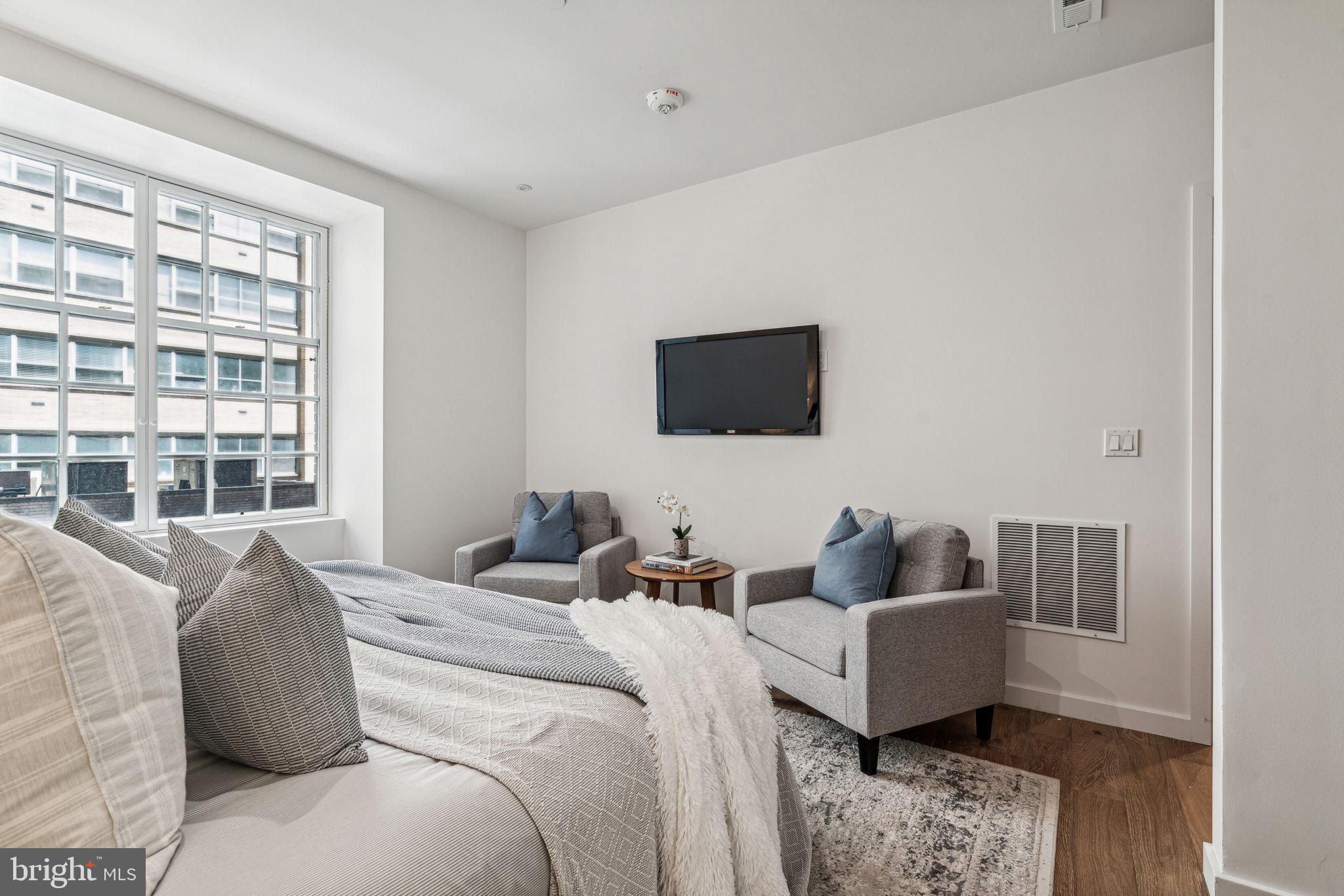 RITTENHOUSE SQUARE - Residential