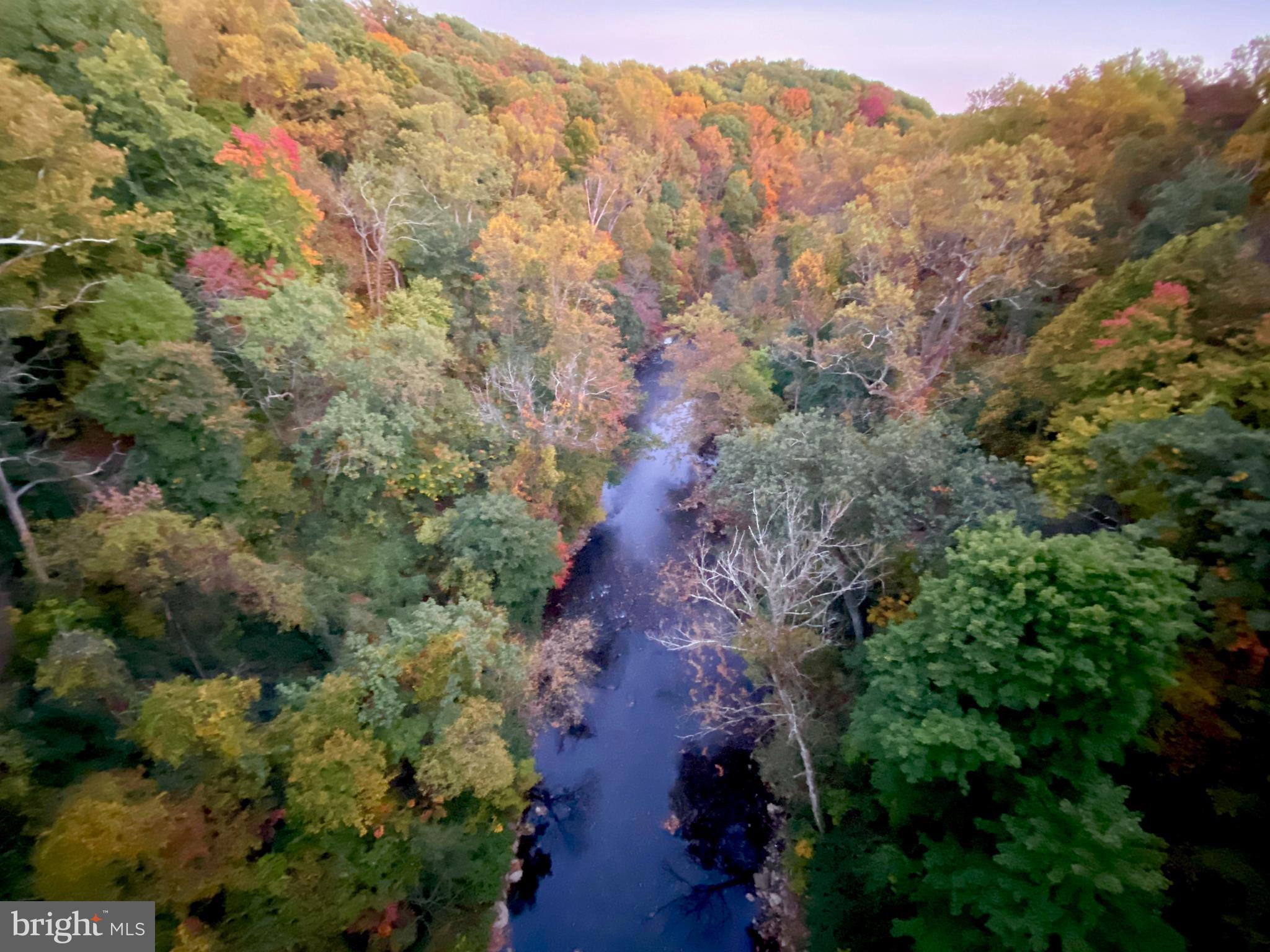 ROXBOROUGH - Residential