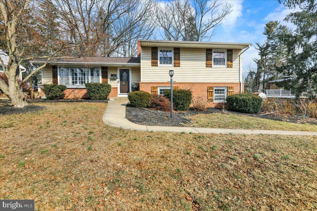 Photo of 531 Lexington Road, LANCASTER, PA 17603 (MLS # PALA2064906)