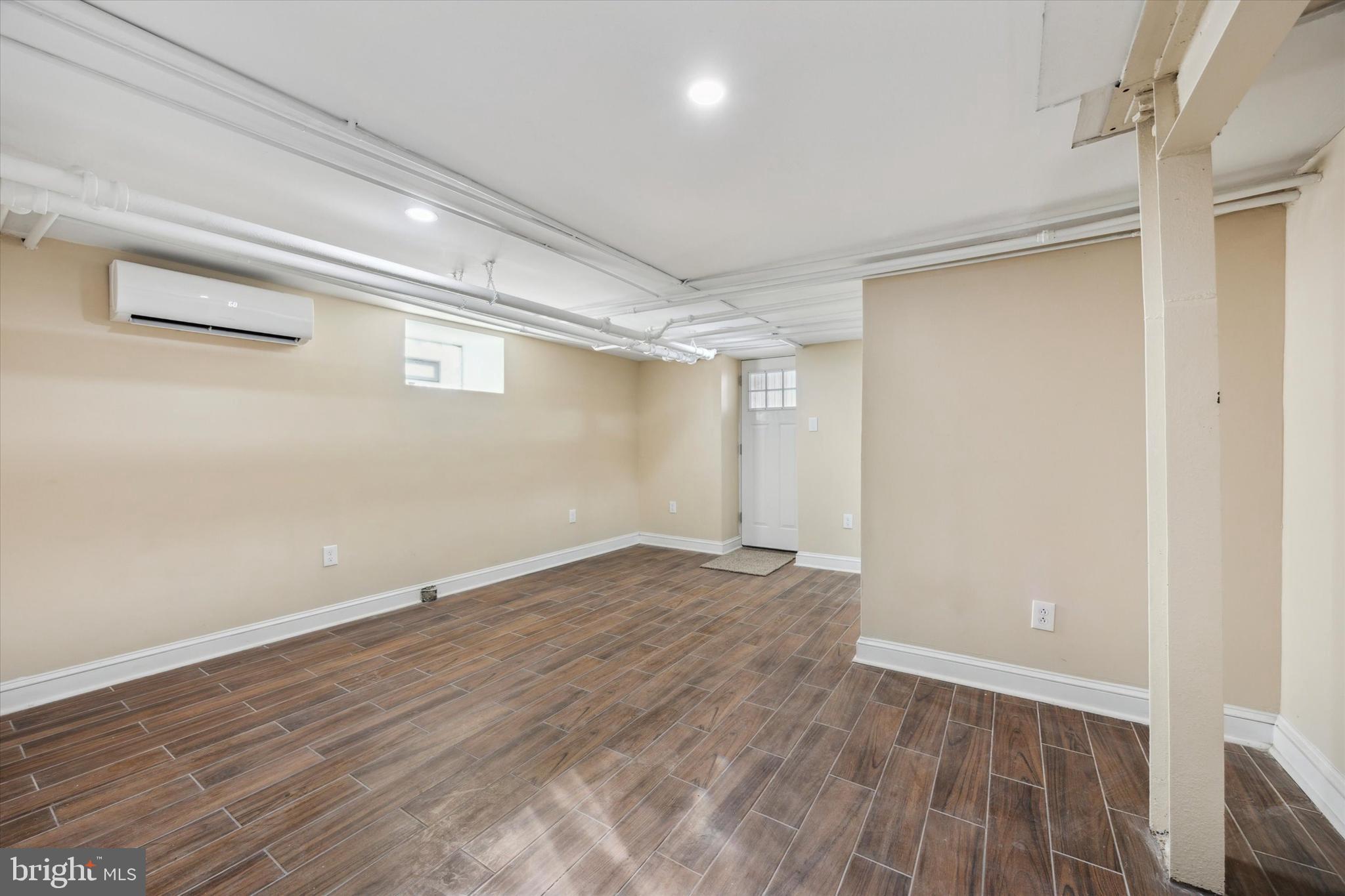 DREXEL MANOR - Residential Lease