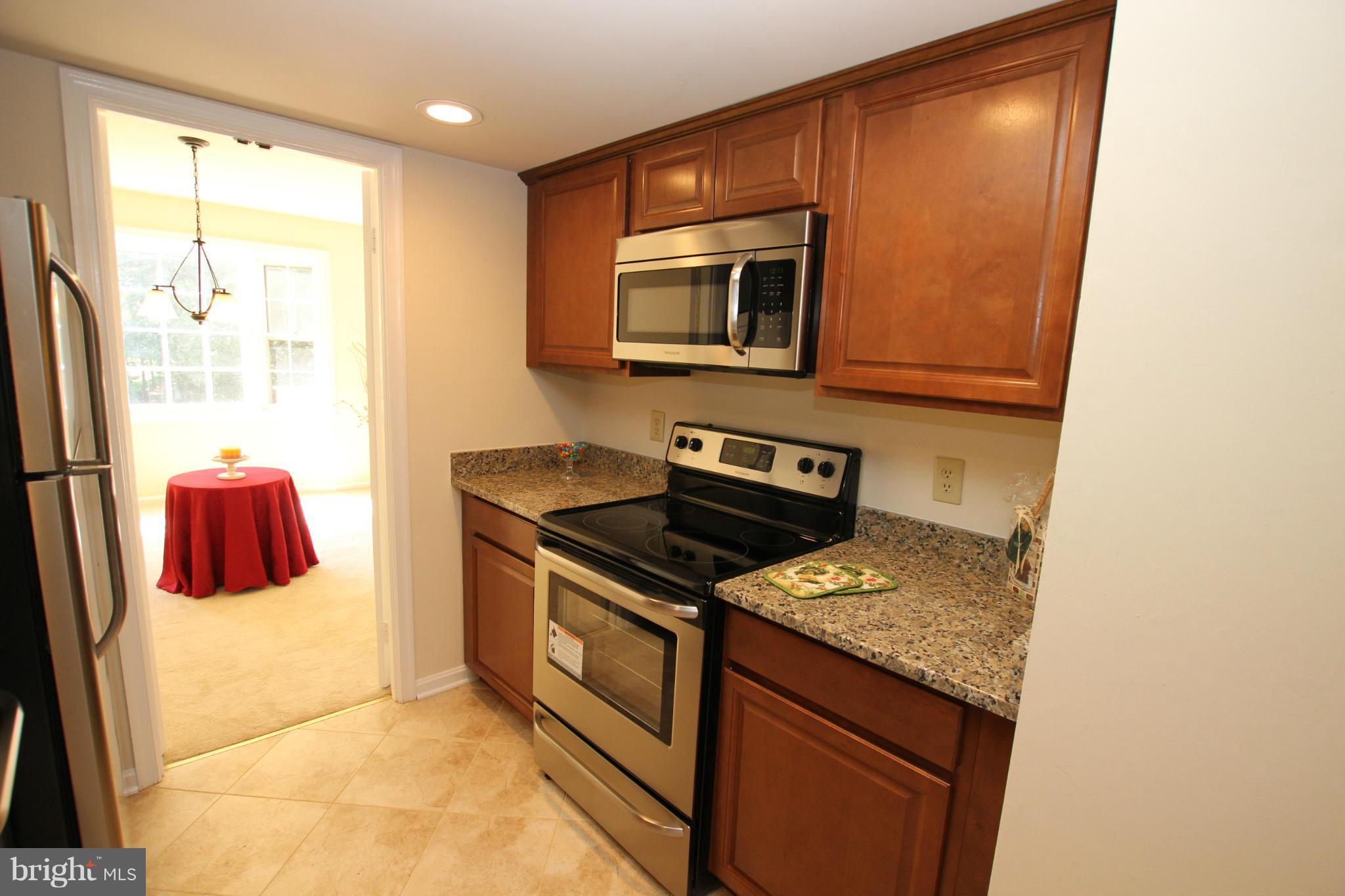 LAKE RIDGE - Residential