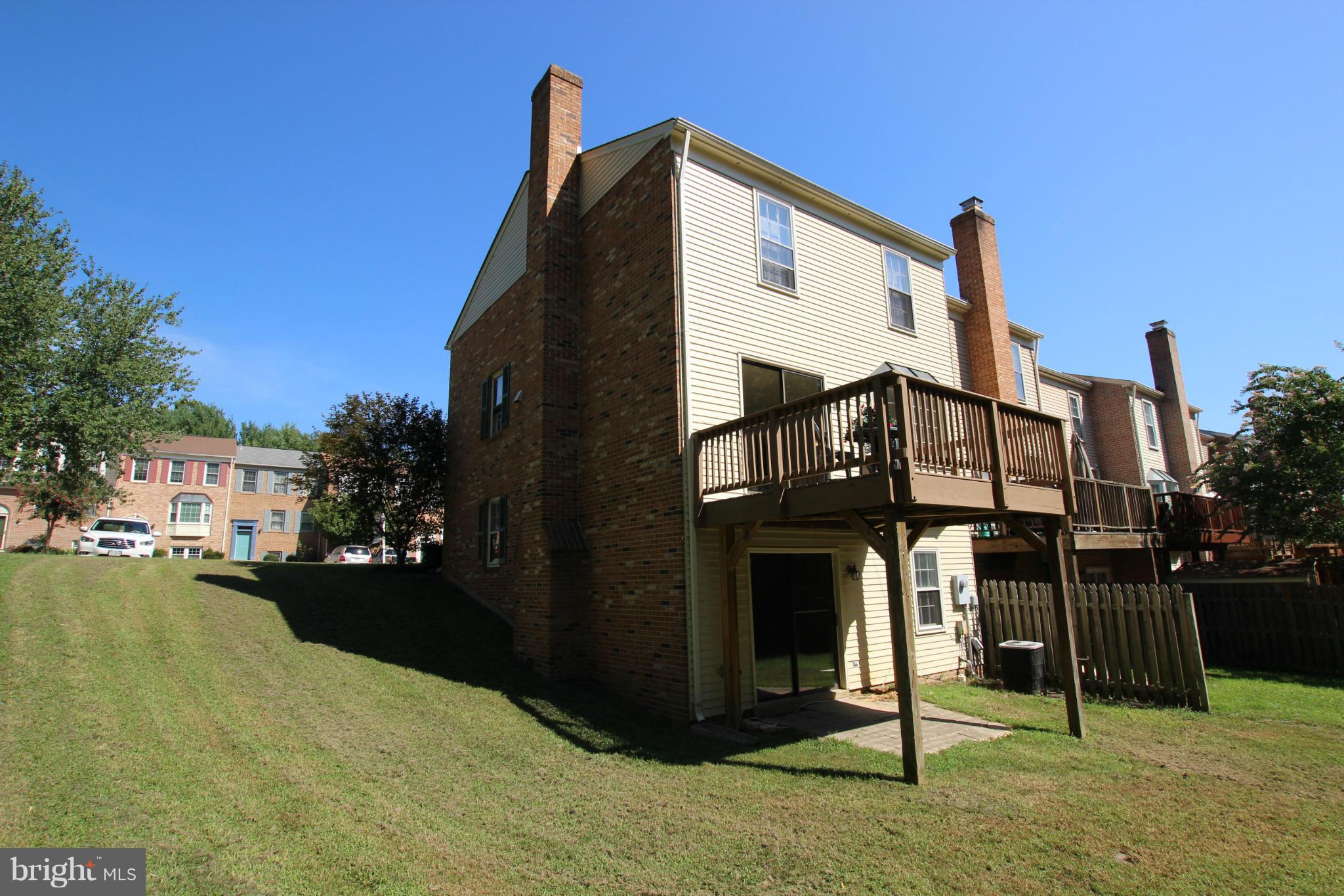 LAKE RIDGE - Residential