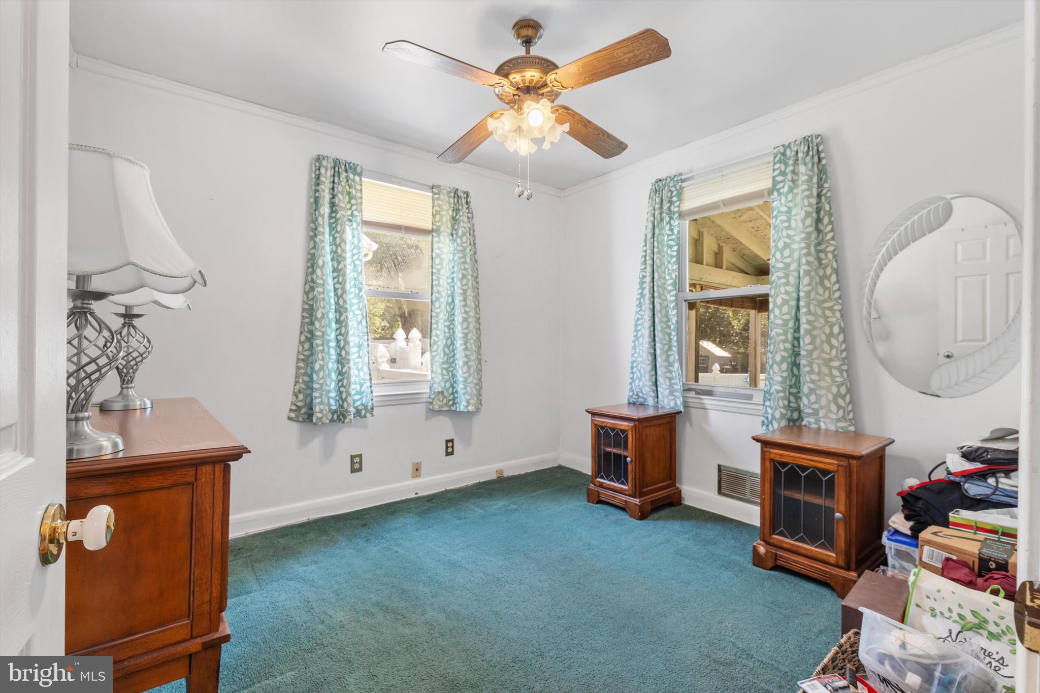 MEADOWBROOK - Residential