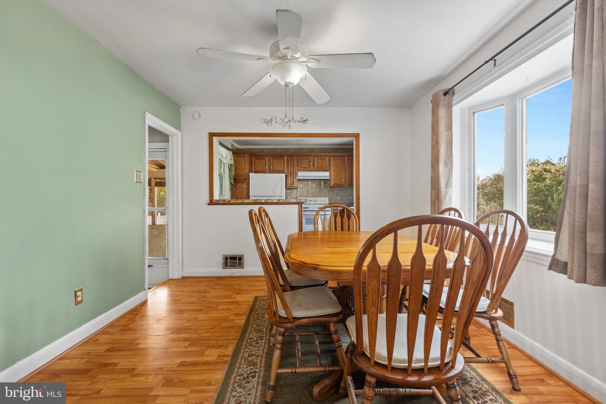 MEADOWBROOK - Residential