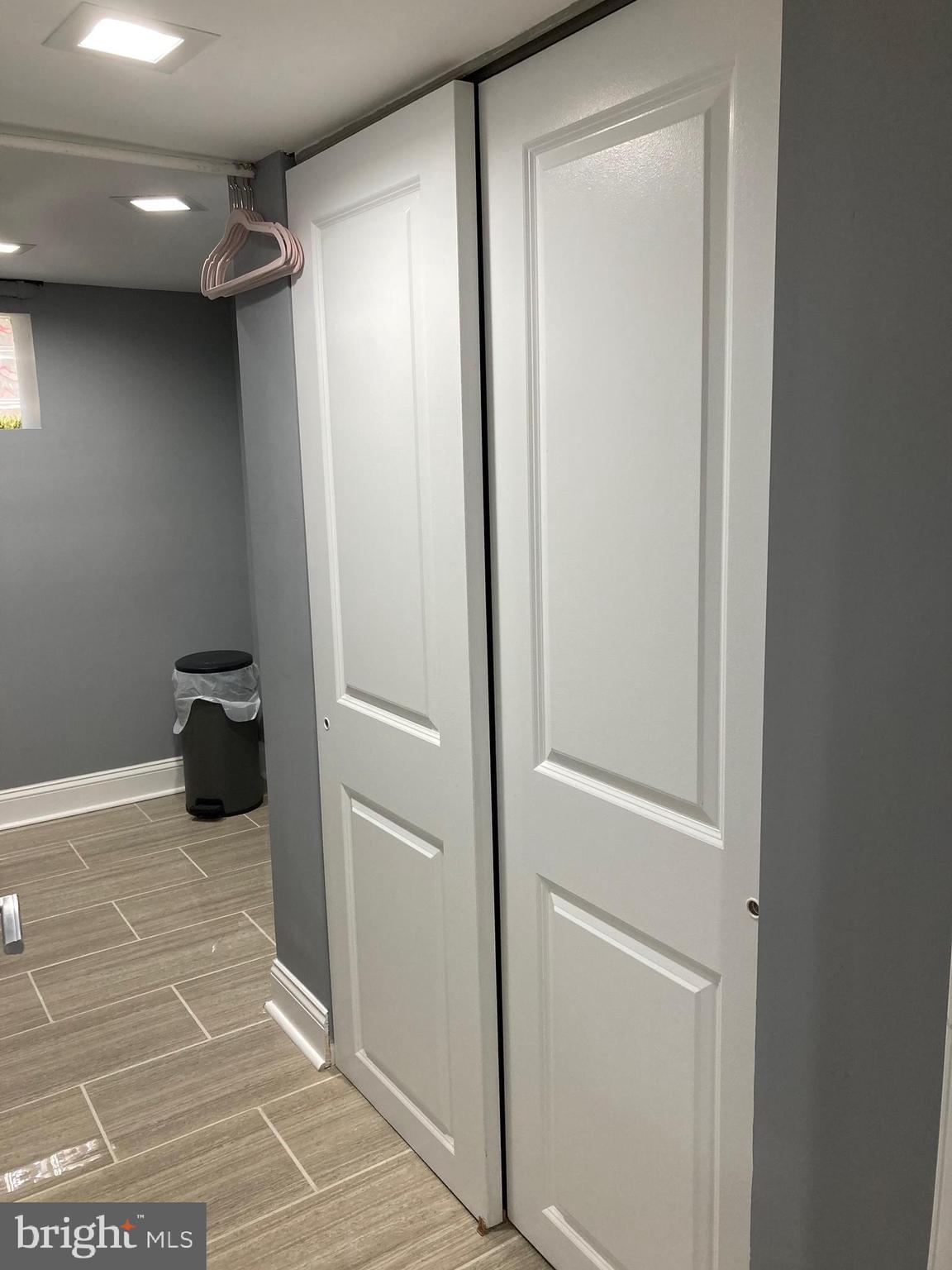WHITMAN - Residential Lease