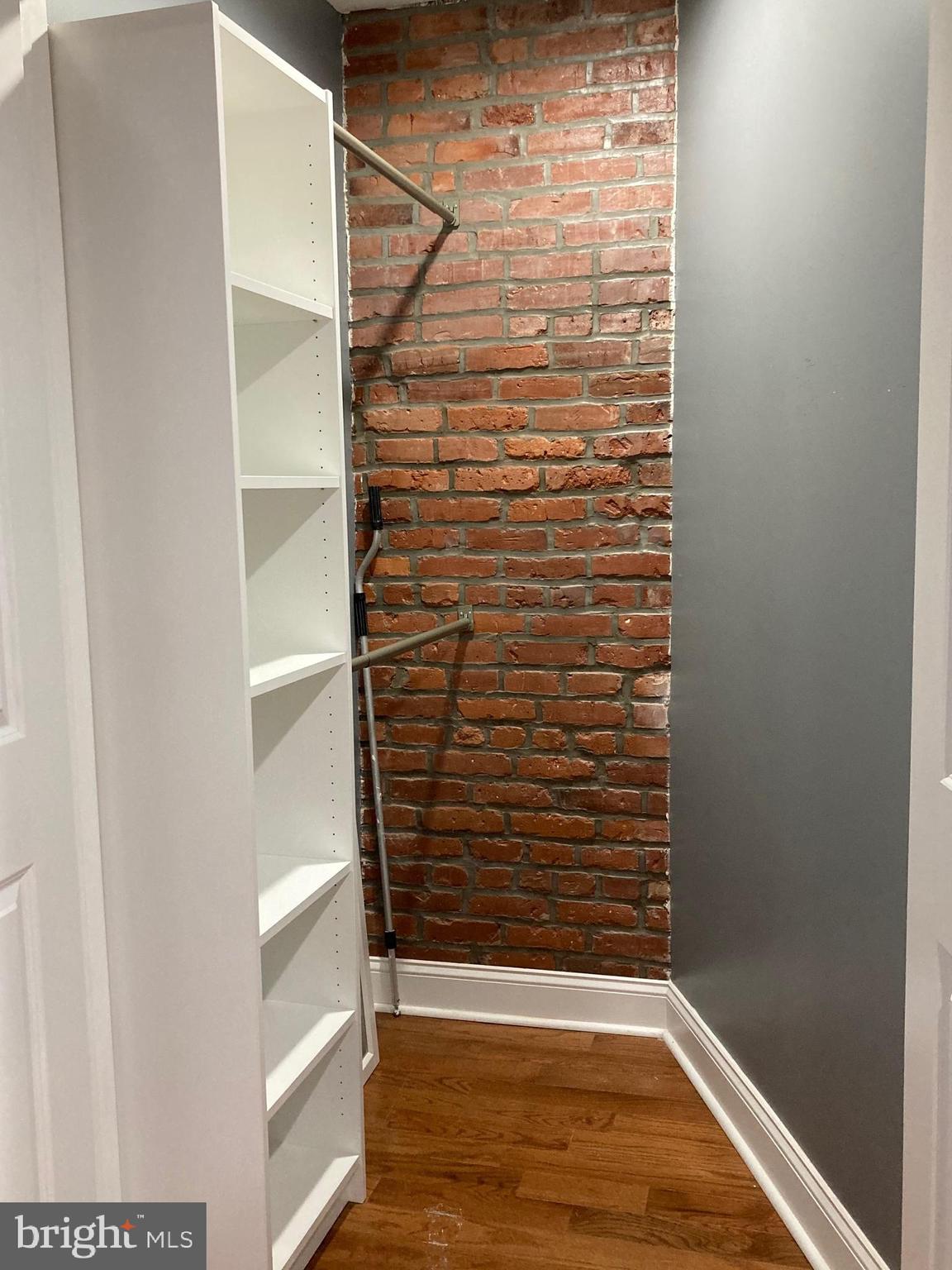 WHITMAN - Residential Lease