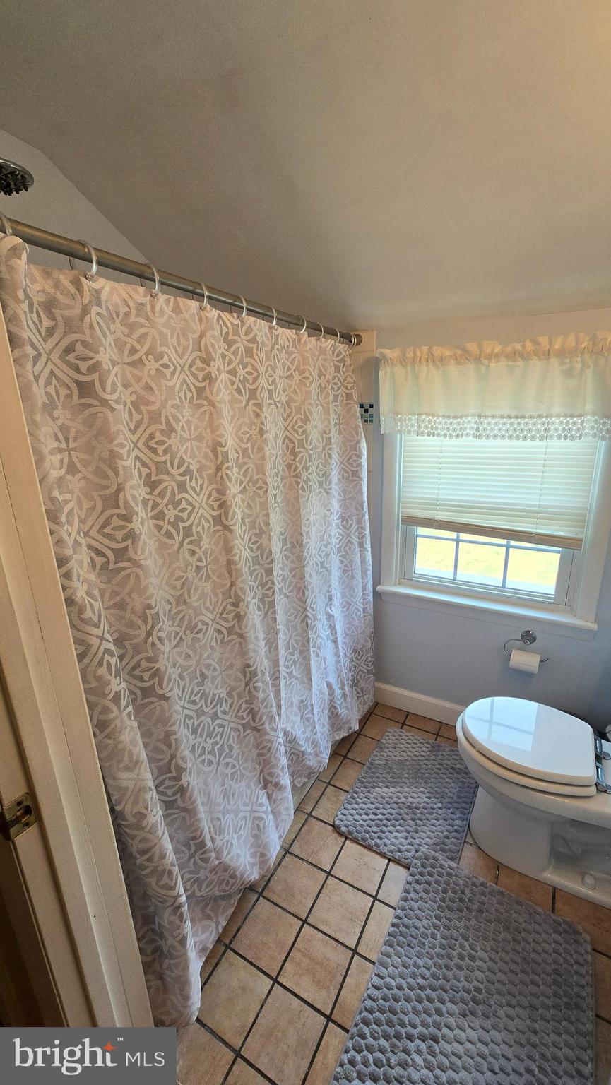 BERKELEY MANOR - Residential