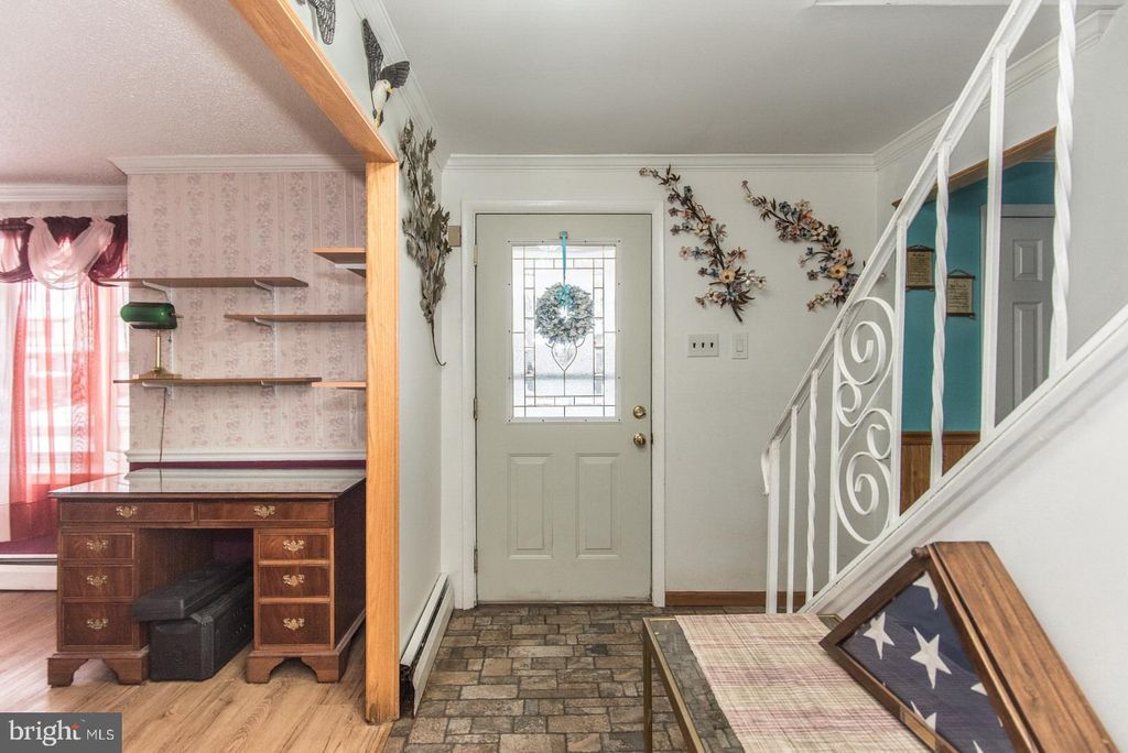 Photo of 1036 Oakwood Drive, WARMINSTER, PA 18974 (MLS # PABU2112600)