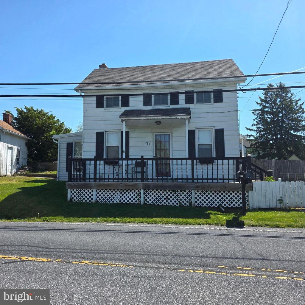 Photo of 713 Kinderhook Road, COLUMBIA, PA 17512 (MLS # PALA2086682)