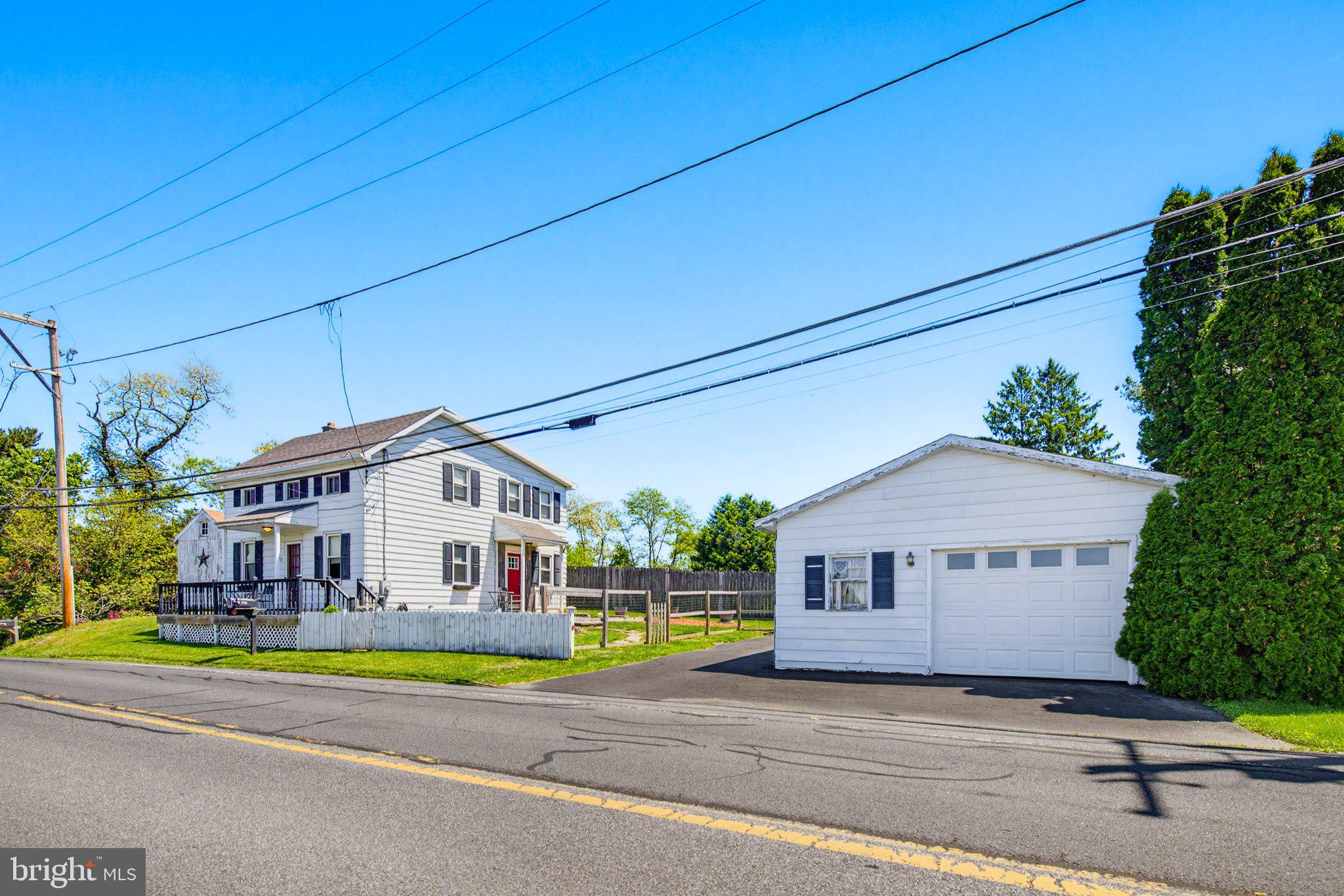 KINDERHOOK - Residential