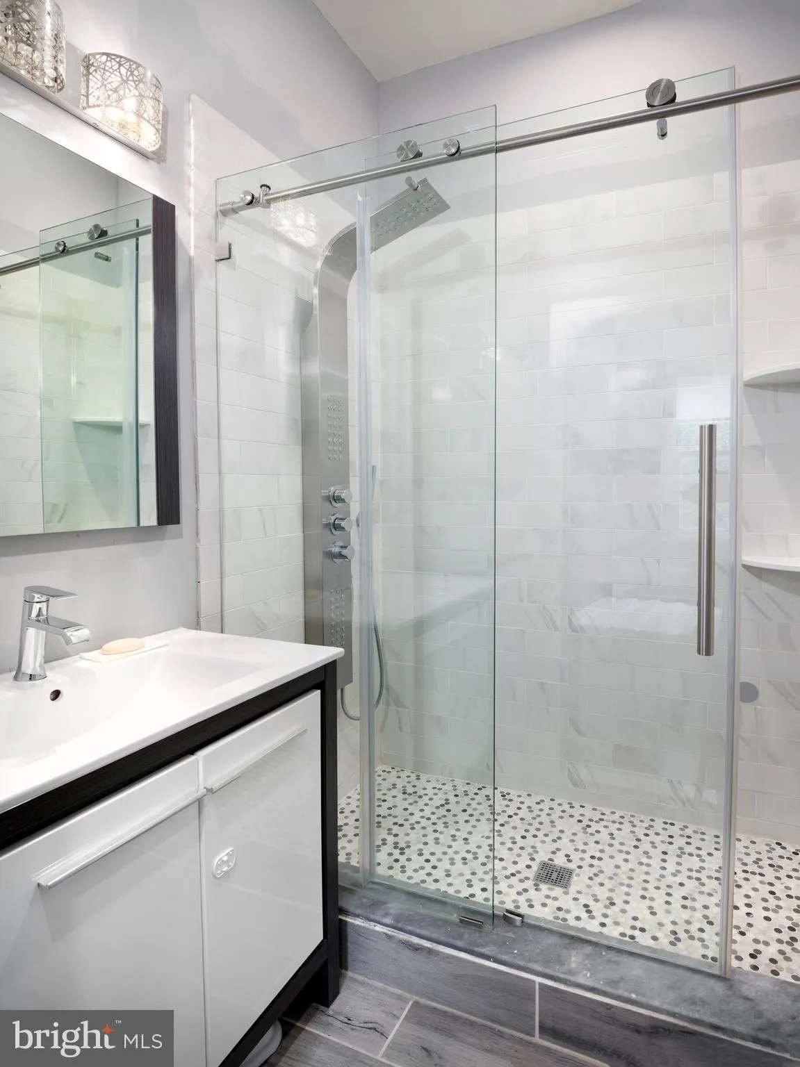 Philadelphia, Pennsylvania 19146, United States, 3 Bedrooms Bedrooms, ,3 BathroomsBathrooms,Residential,Active,175857