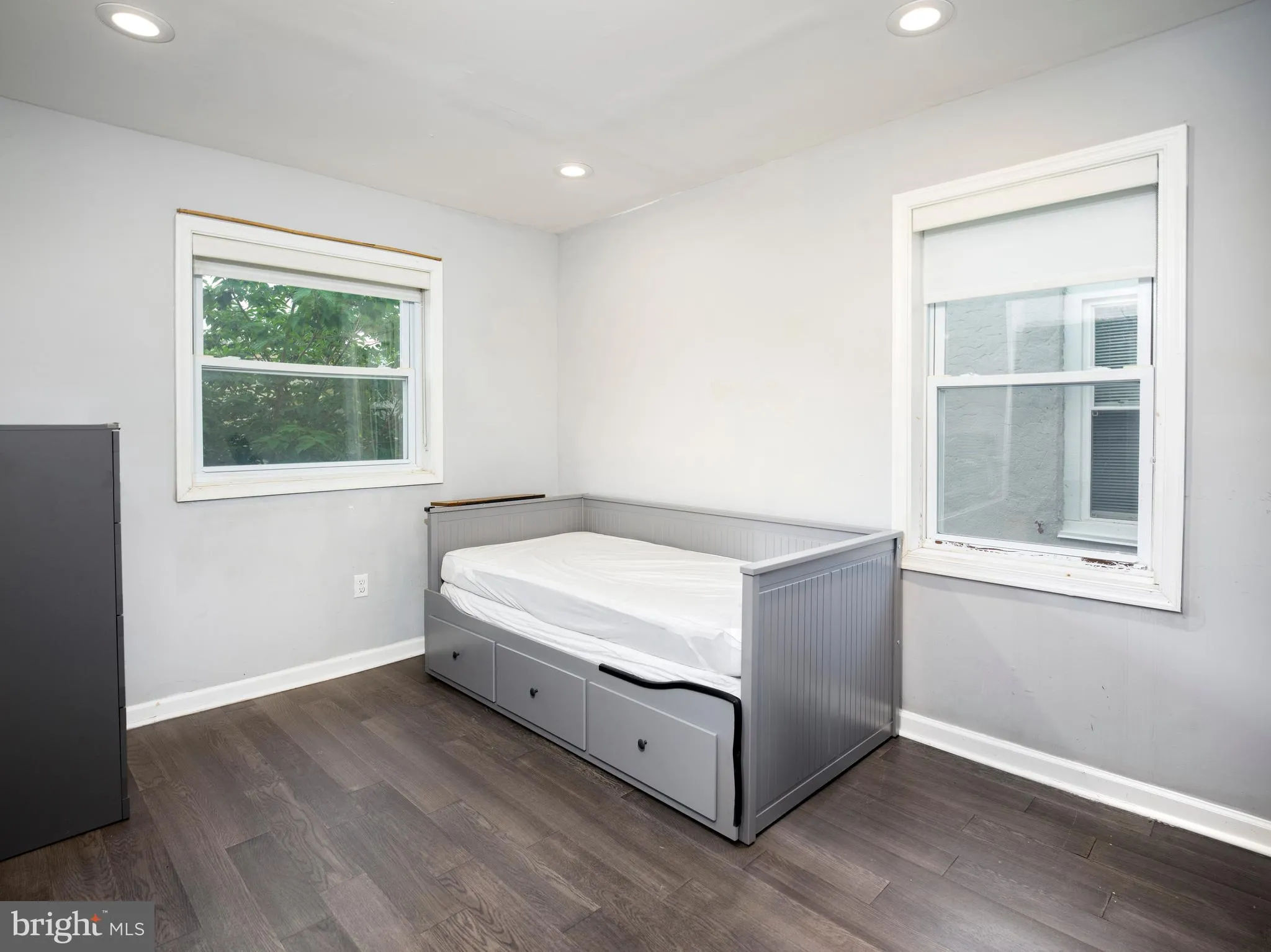 Philadelphia, Pennsylvania 19146, United States, 3 Bedrooms Bedrooms, ,3 BathroomsBathrooms,Residential,Active,175857