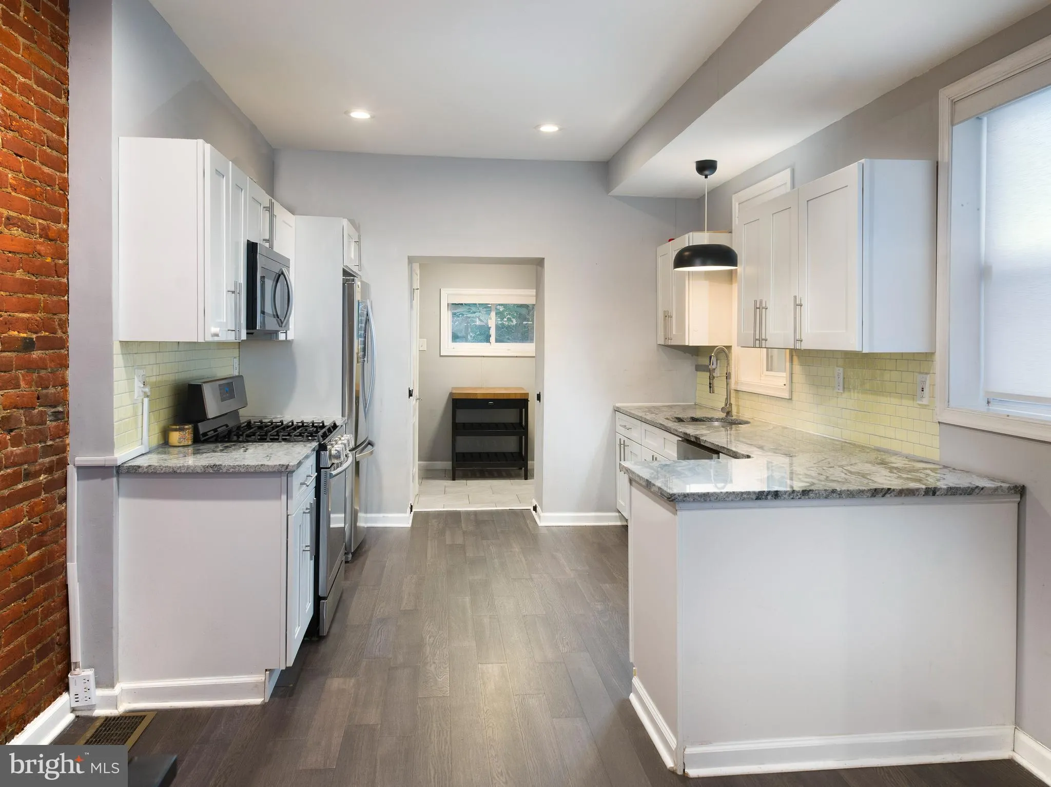 Philadelphia, Pennsylvania 19146, United States, 3 Bedrooms Bedrooms, ,3 BathroomsBathrooms,Residential,Active,175857