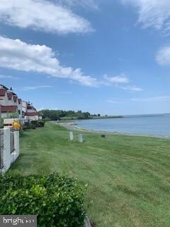 QUEENS LANDING - Residential Lease