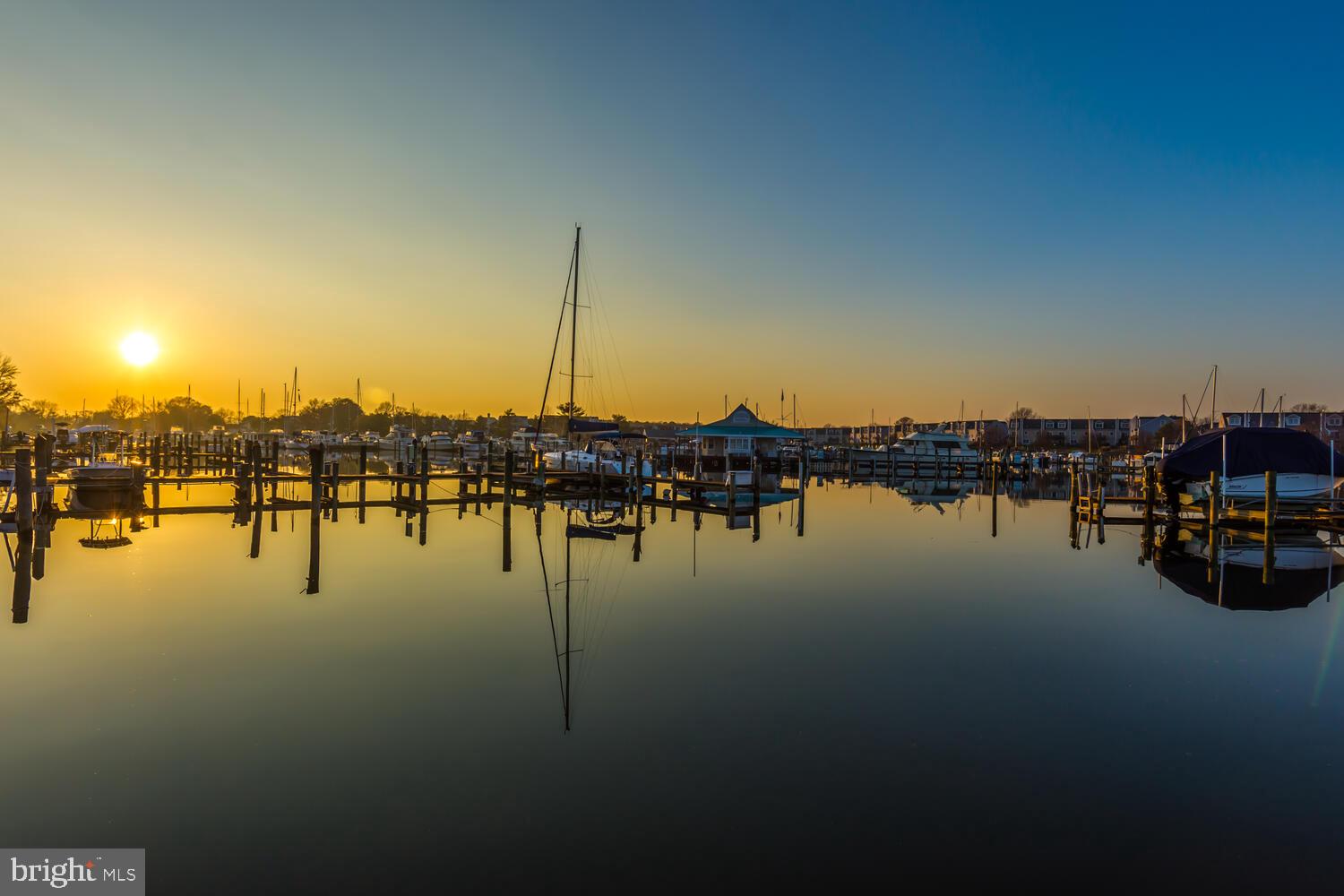 QUEENS LANDING - Residential Lease