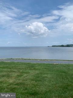 QUEENS LANDING - Residential Lease