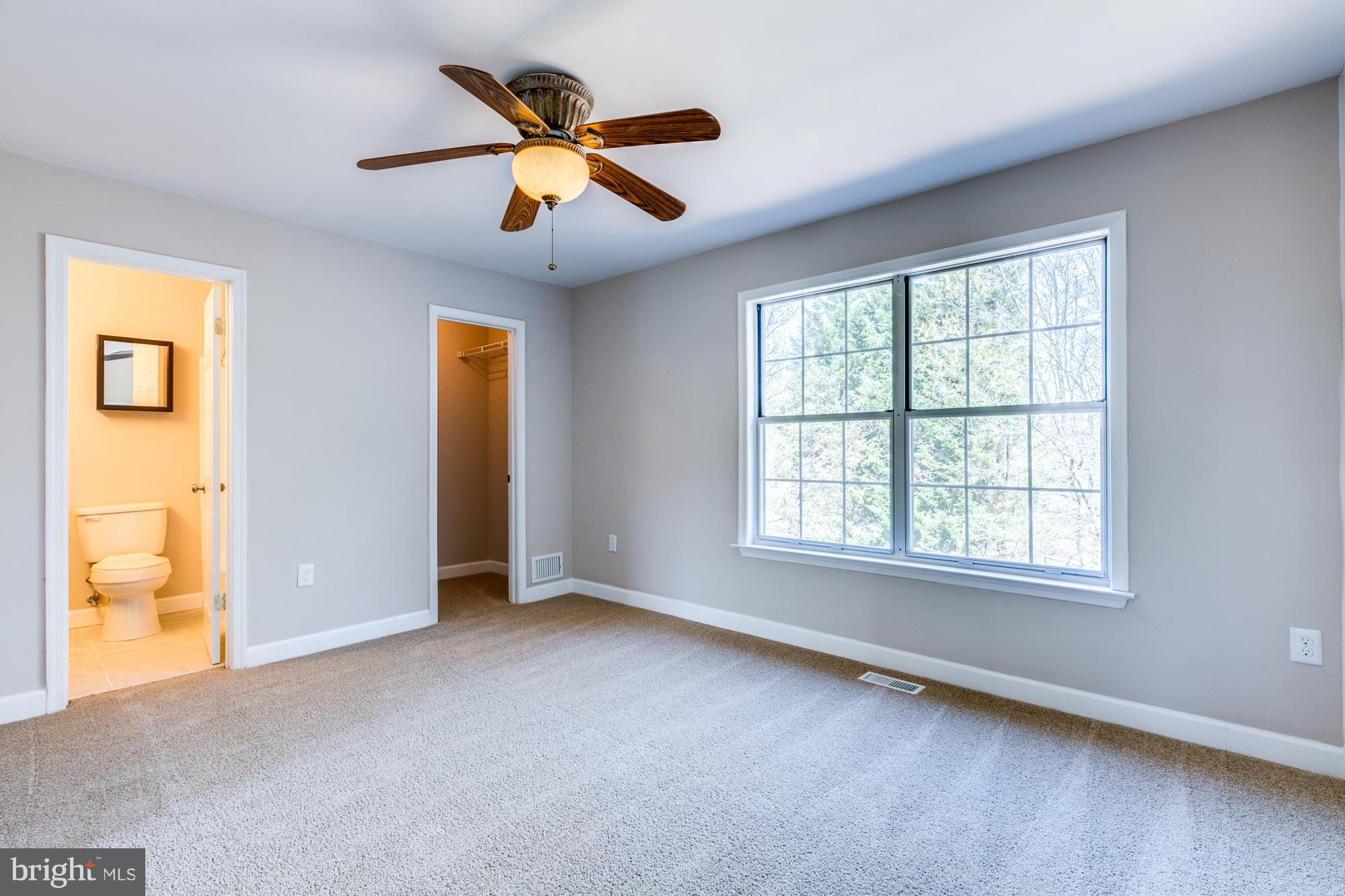 COLONY SQUARE - Residential