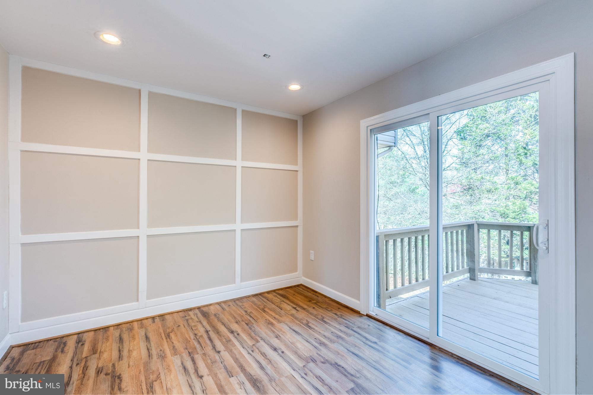 COLONY SQUARE - Residential