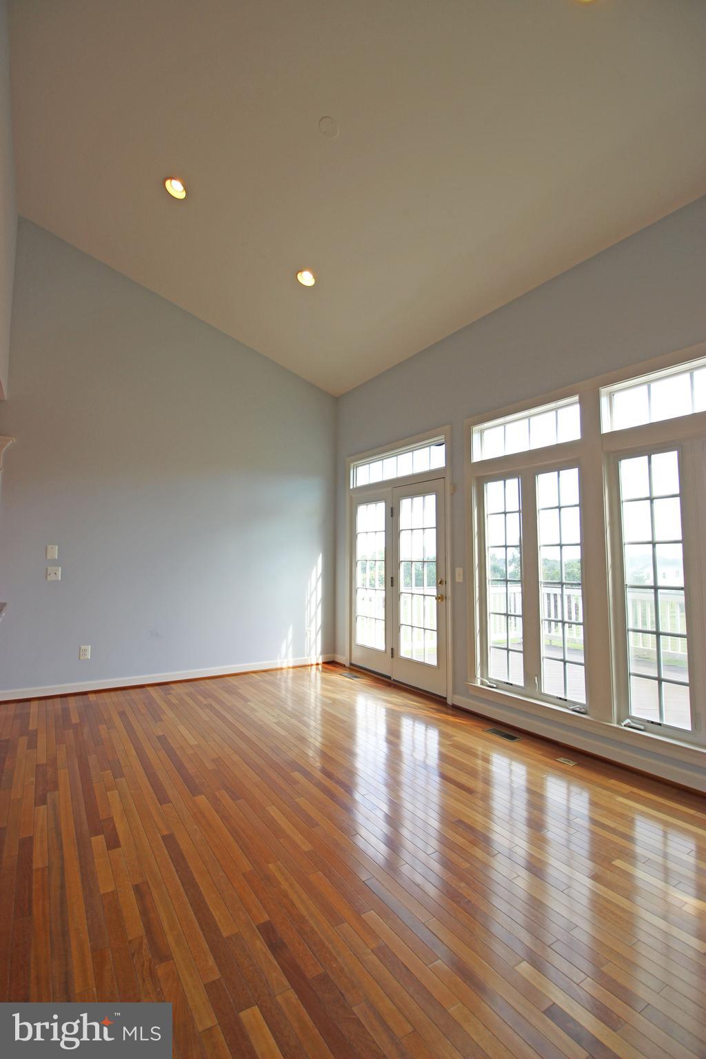 ASHBURN - Residential Lease