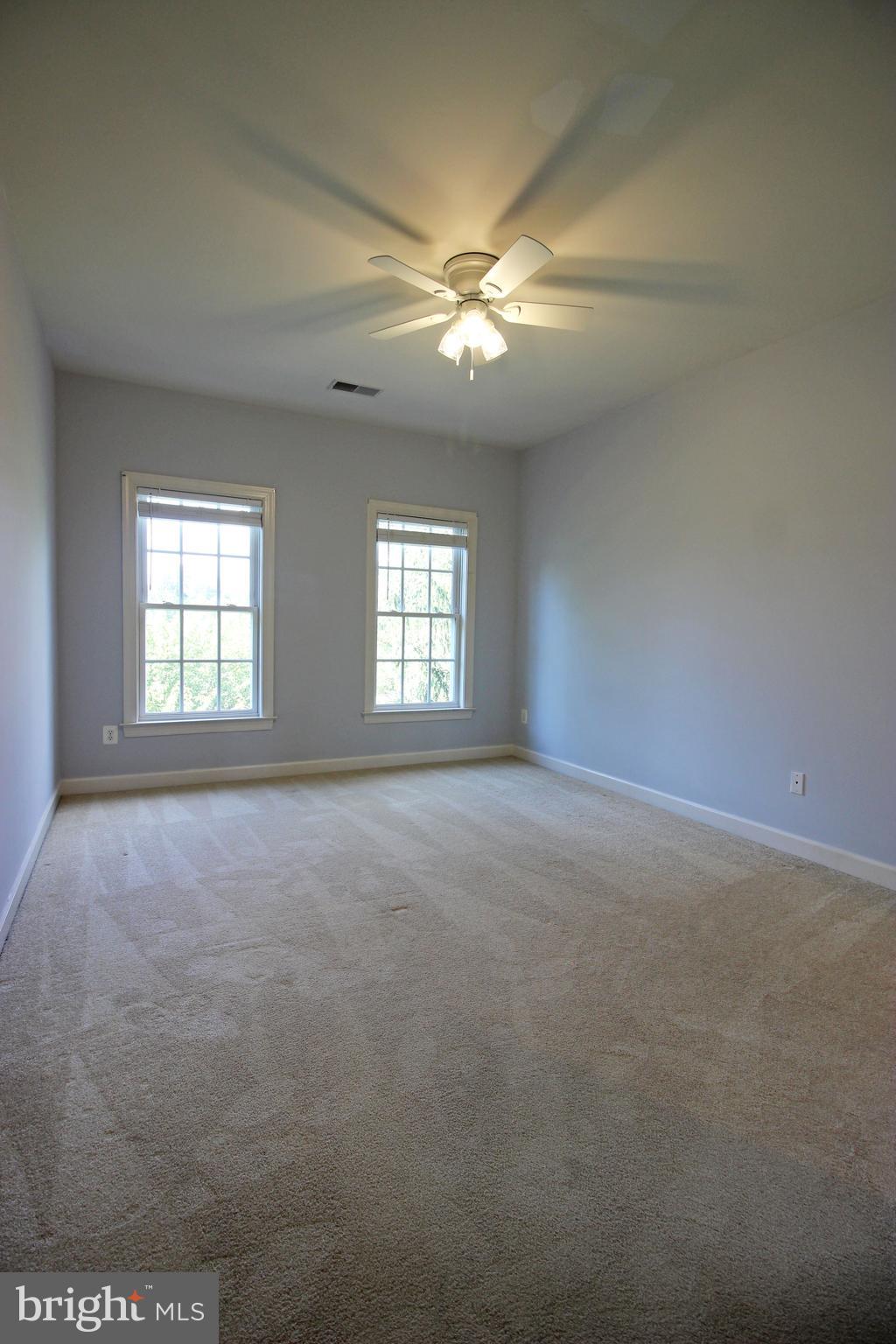 ASHBURN - Residential Lease