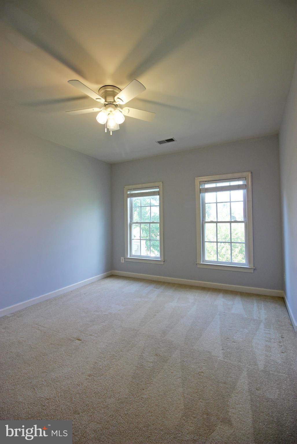 ASHBURN - Residential Lease