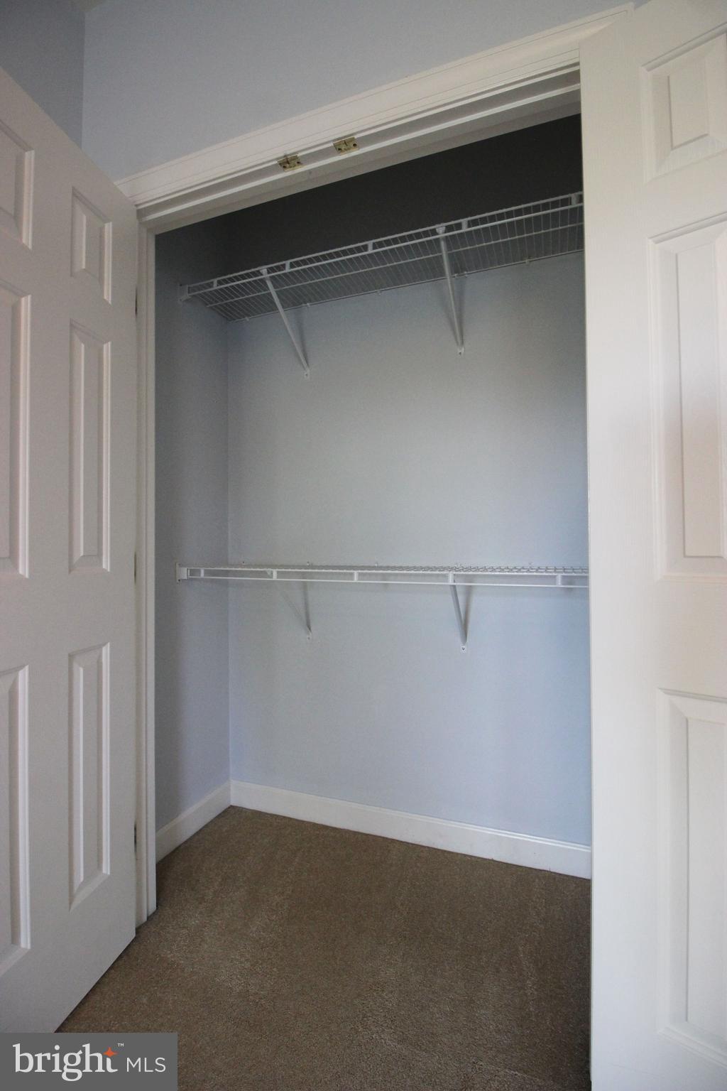 ASHBURN - Residential Lease