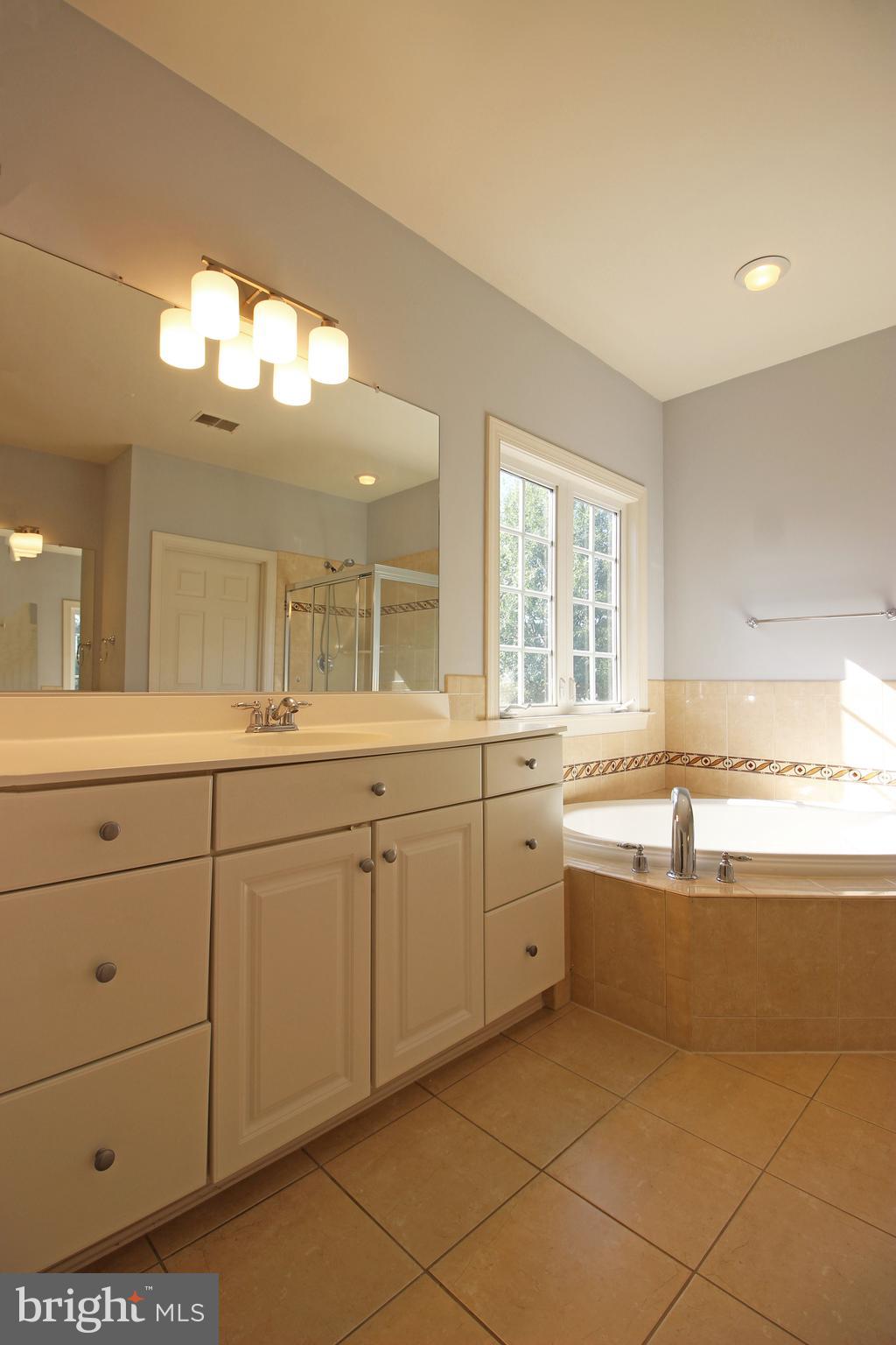 ASHBURN - Residential Lease