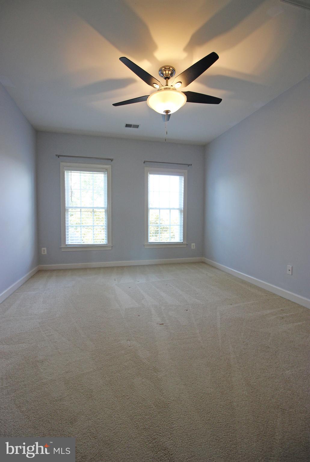 ASHBURN - Residential Lease