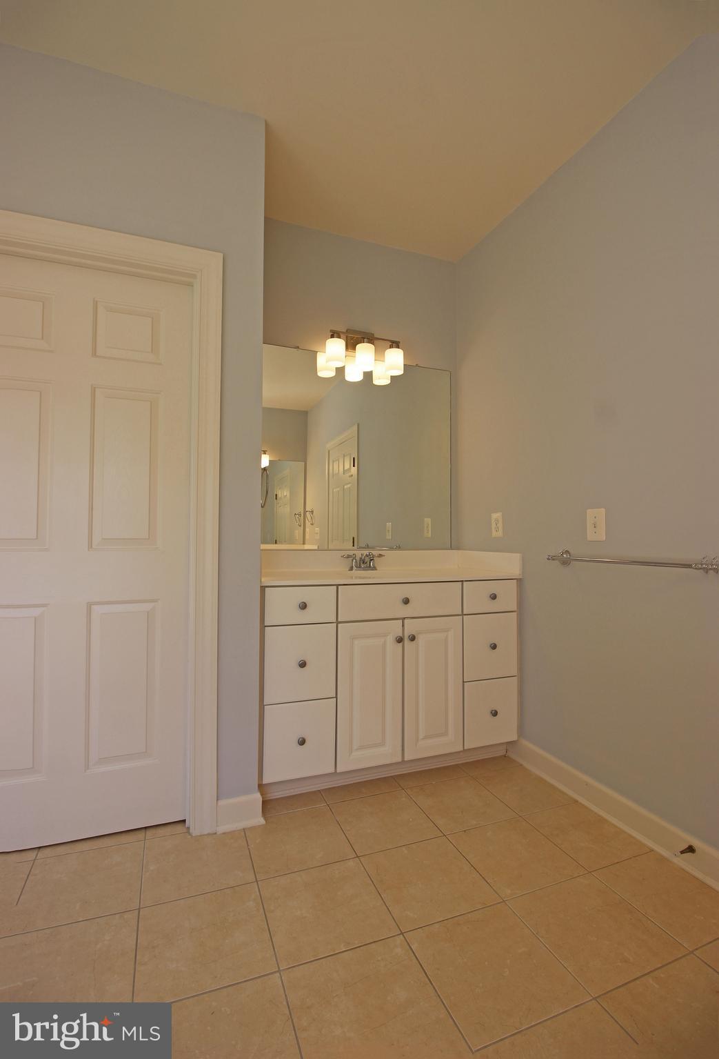 ASHBURN - Residential Lease