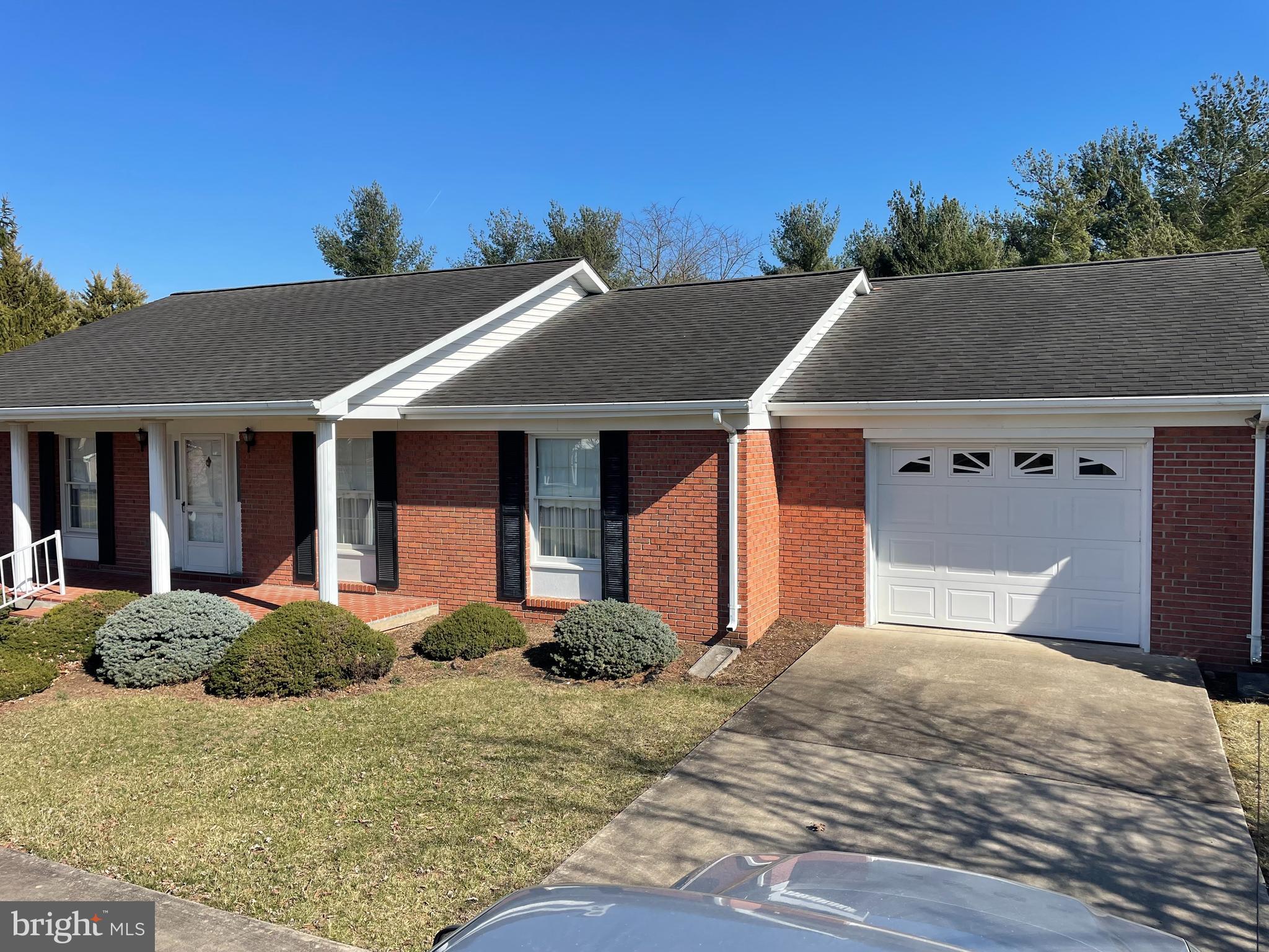 MOUNTAIN VIEW ADDITION - Residential