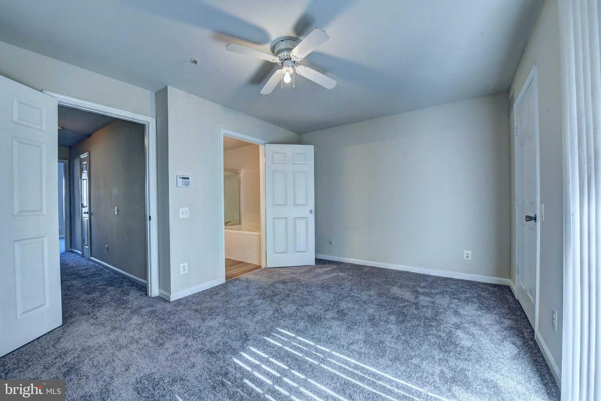 CONDO AT GUNSTON CORNER - Residential