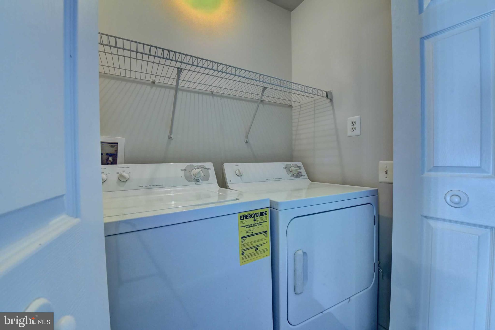 CONDO AT GUNSTON CORNER - Residential