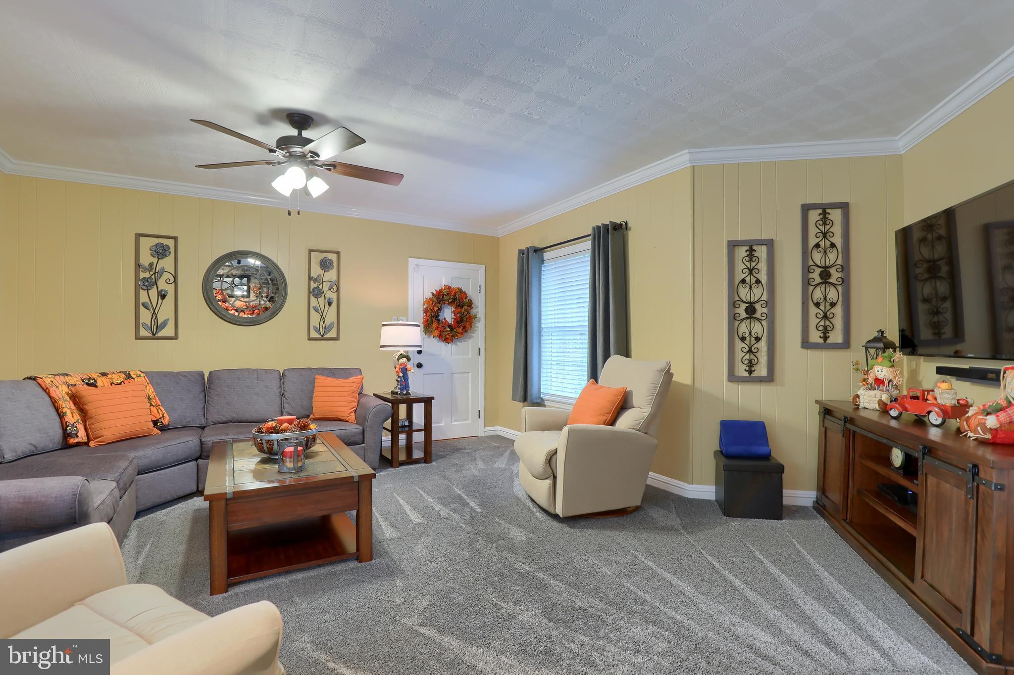 SCHOOL LANE HILLS - Residential