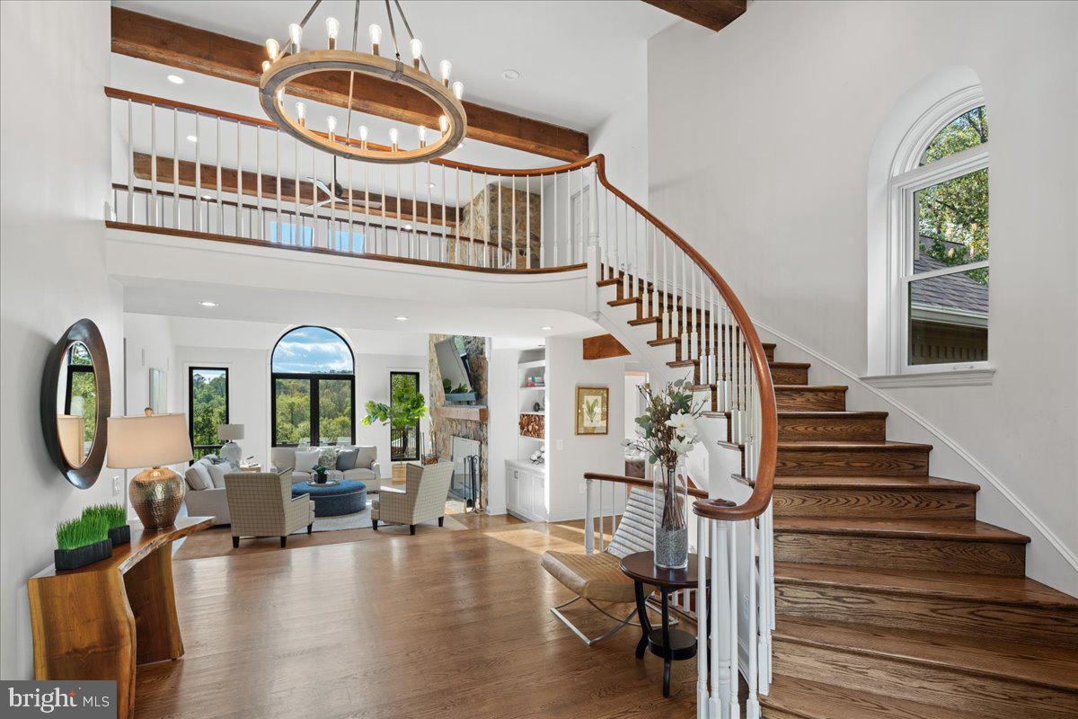 CHESTNUT HOLLOW - Residential