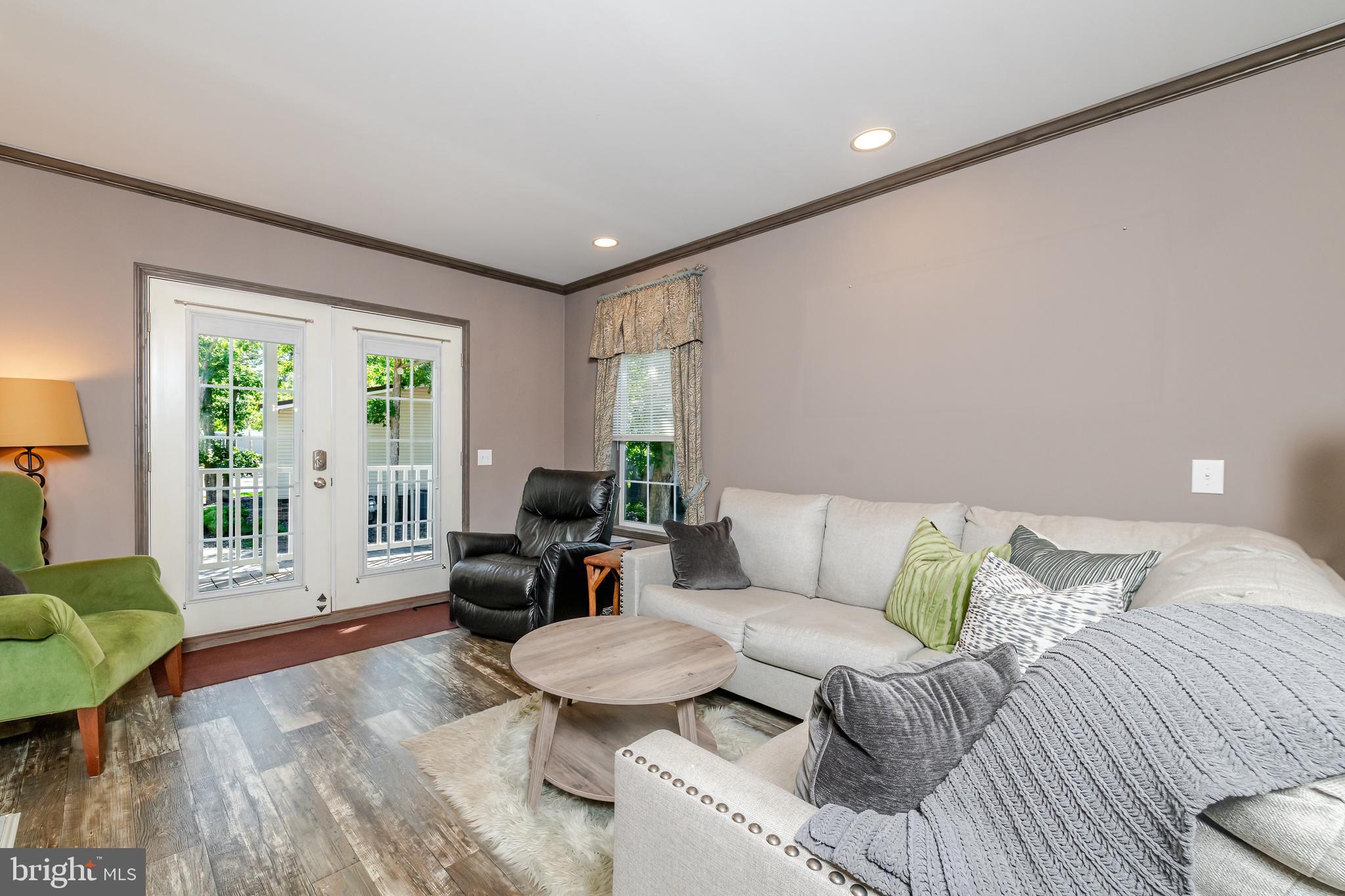 106 E MOSS MILL ROAD T38