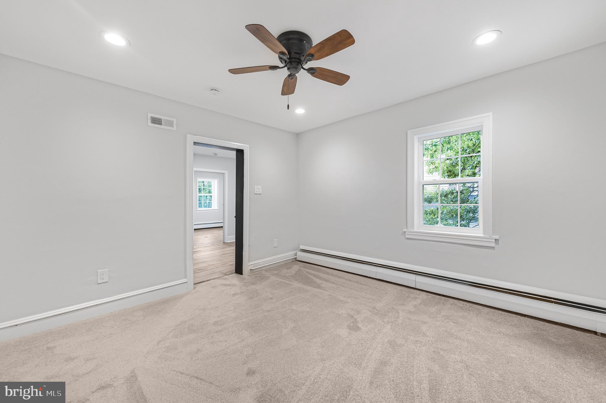 VERNFIELD - Residential