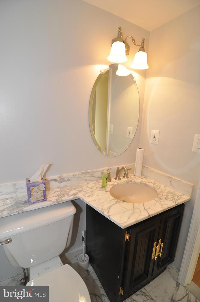 THE REPRESENTATIVE - Residential Lease